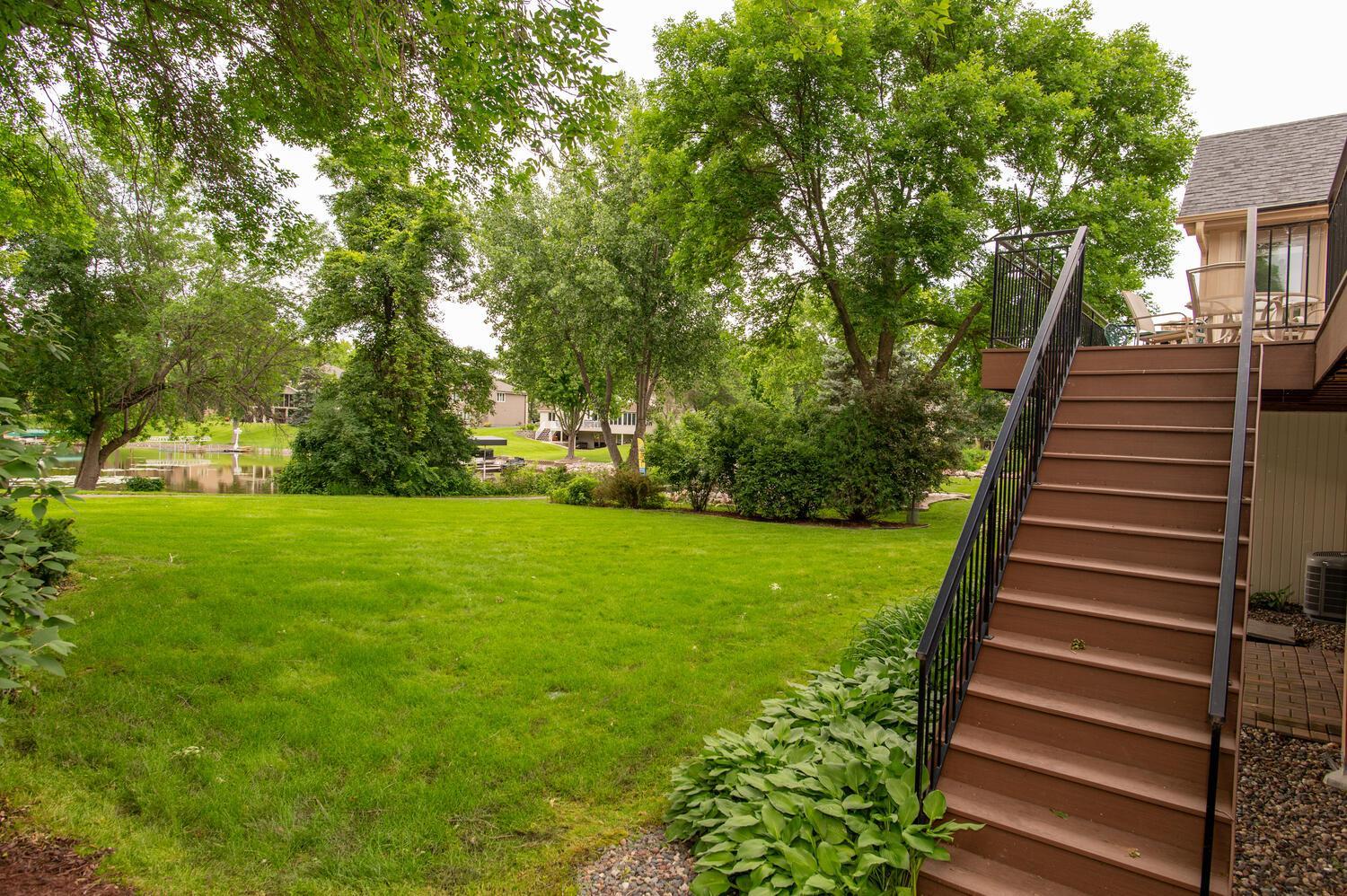 8803 Dallas Lane N
