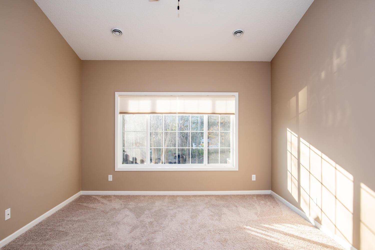 154 Kings Pointe Drive