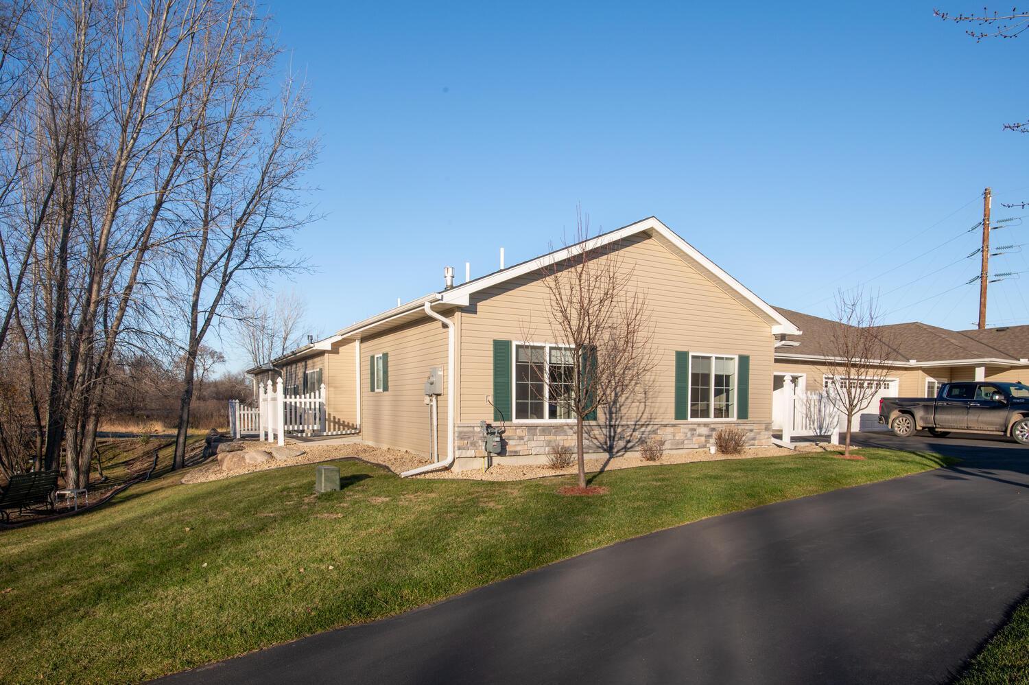 154 Kings Pointe Drive