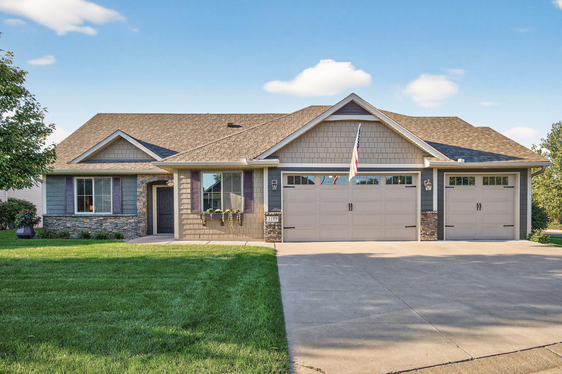 3189 123rd Court NE