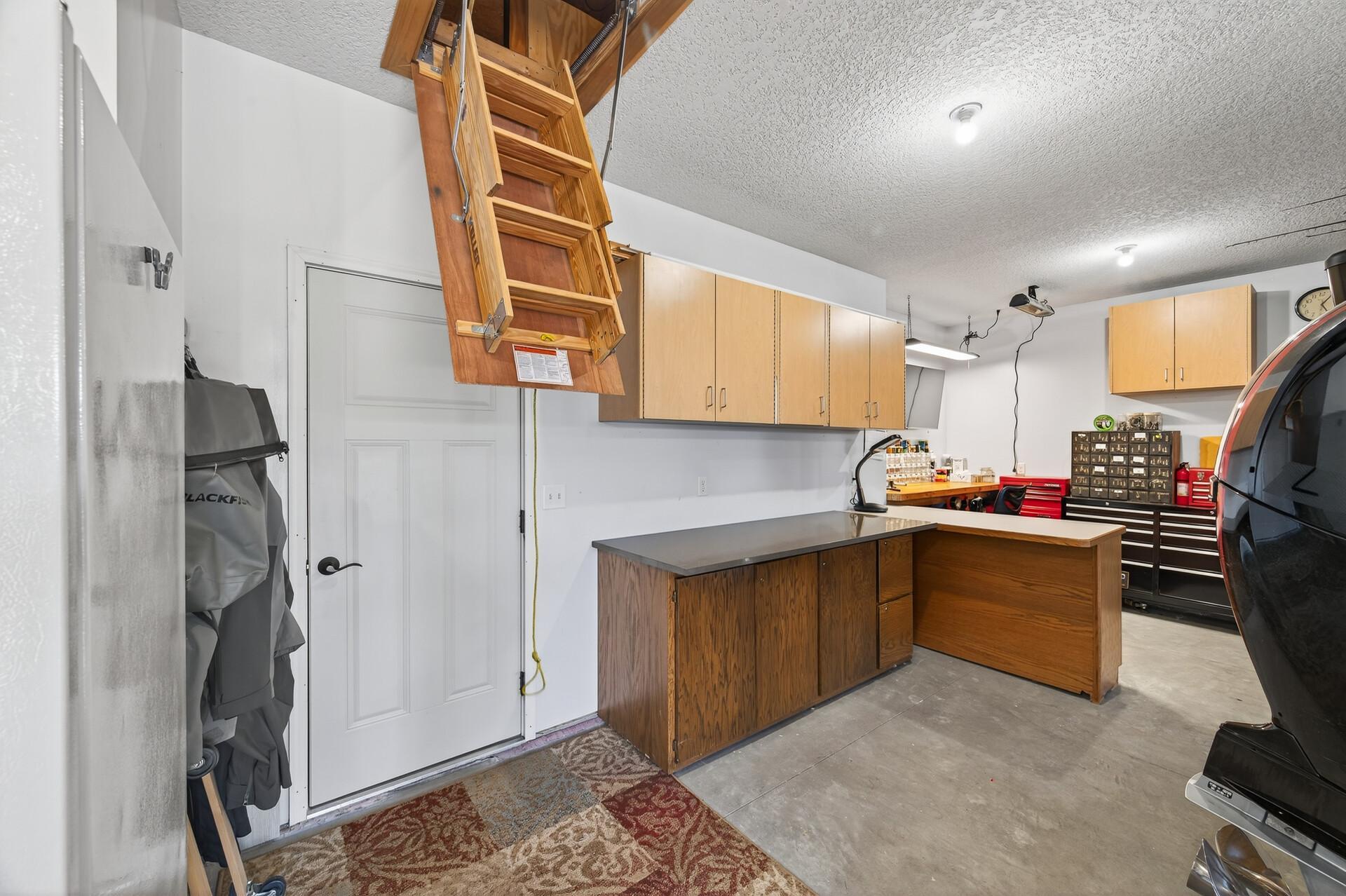 3189 123rd Court NE