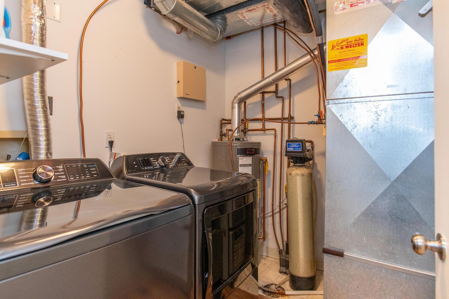 15665 24th Avenue N Unit: H