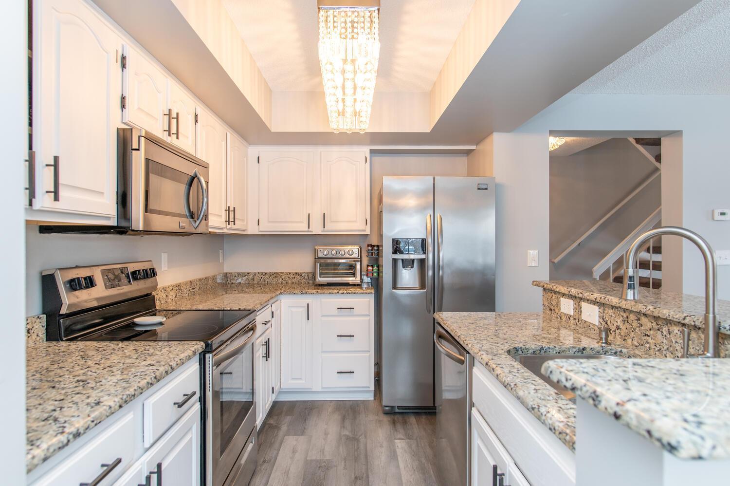 15665 24th Avenue N Unit: H