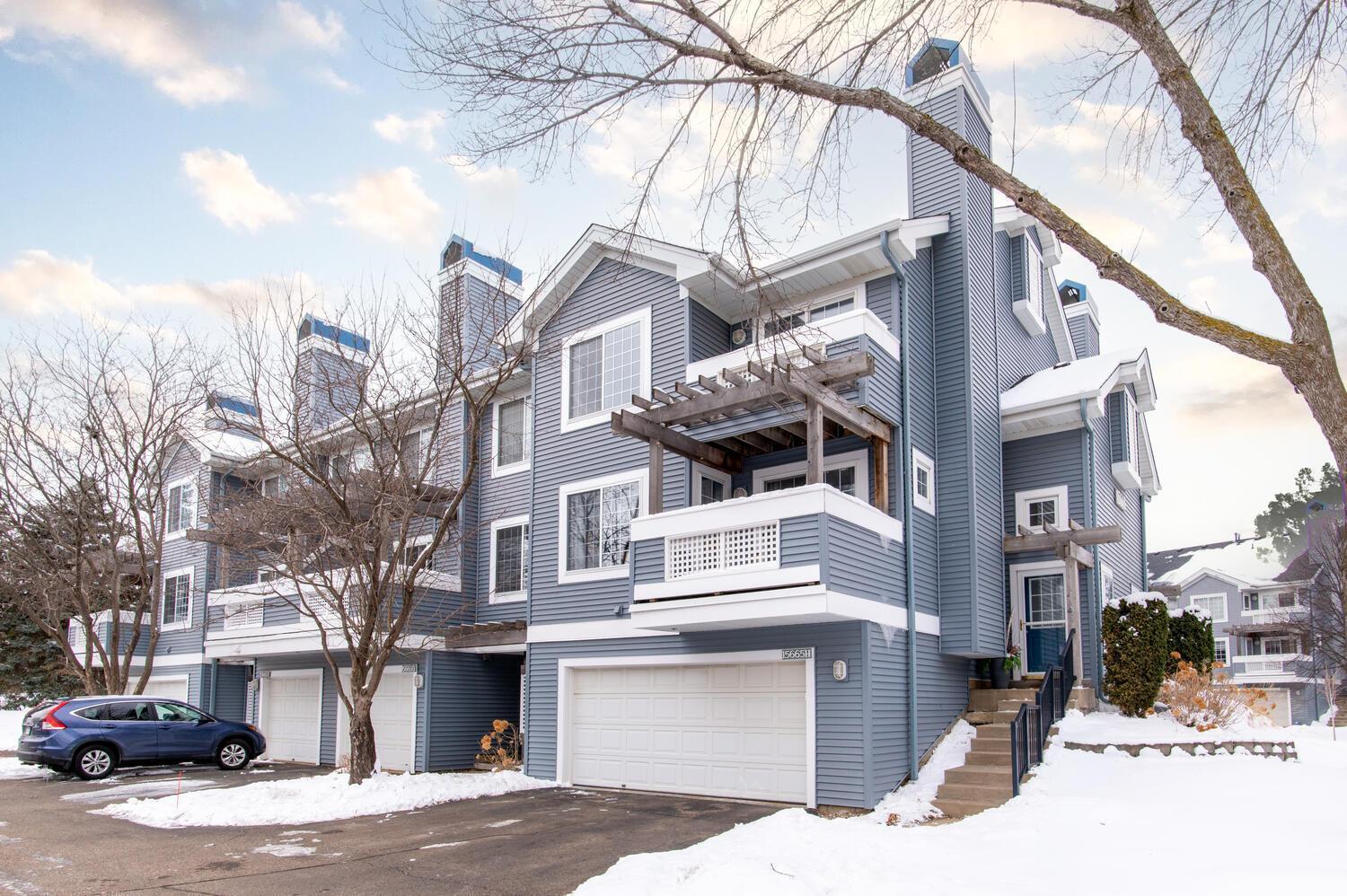15665 24th Avenue N Unit: H
