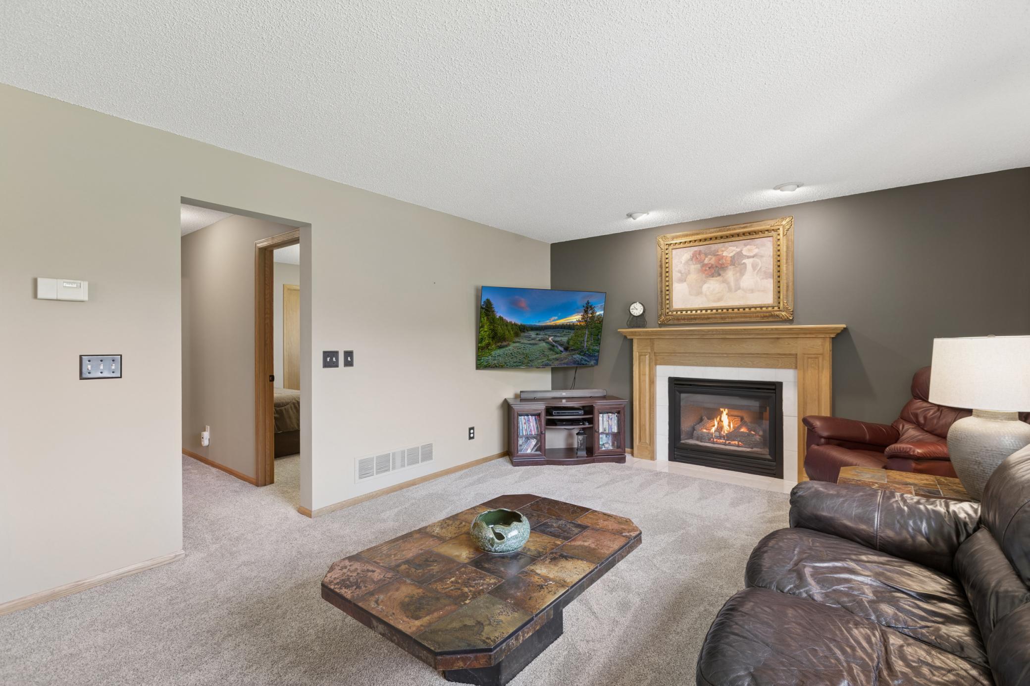 10106 Fernwood Lane N