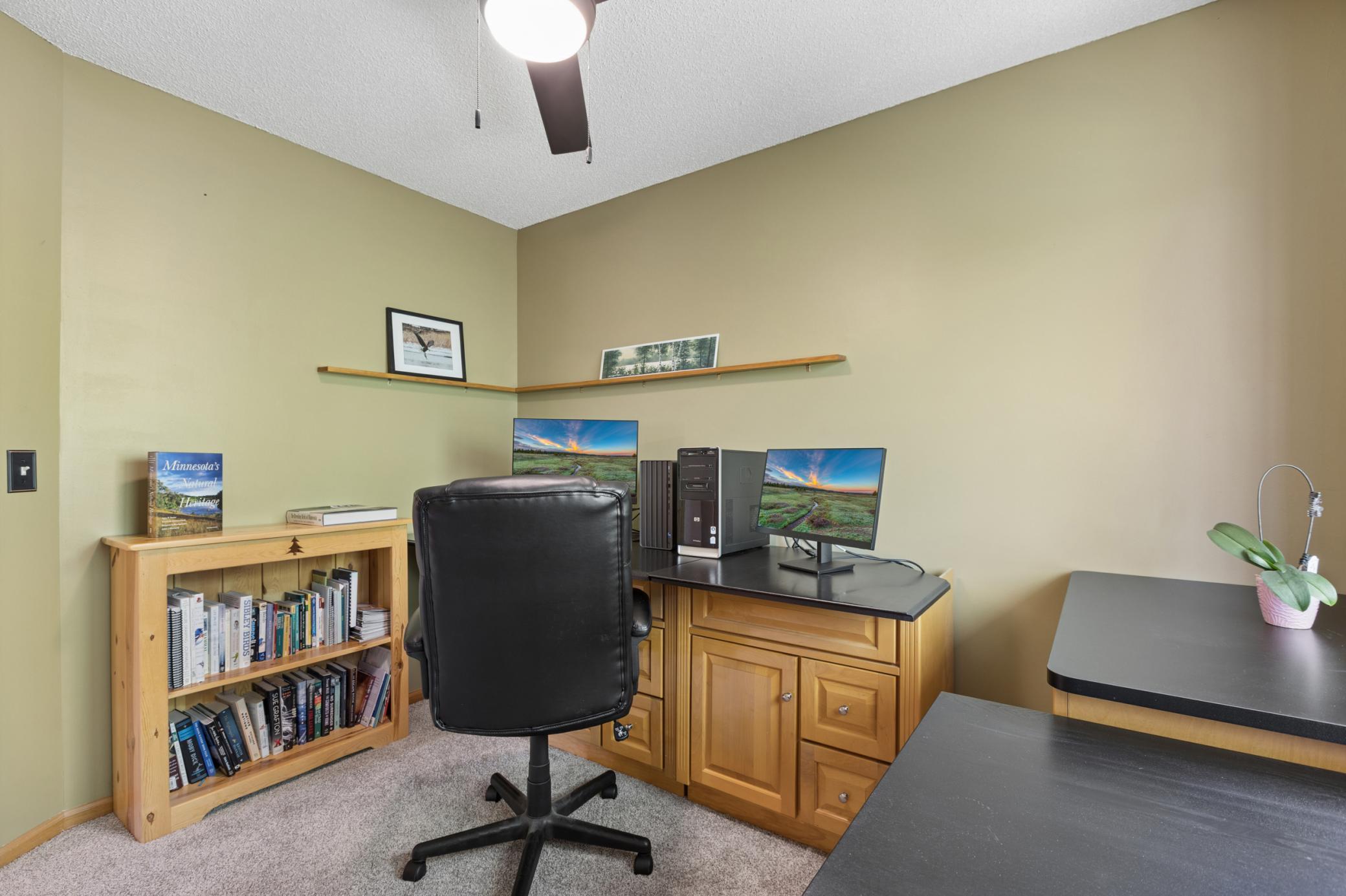 10106 Fernwood Lane N