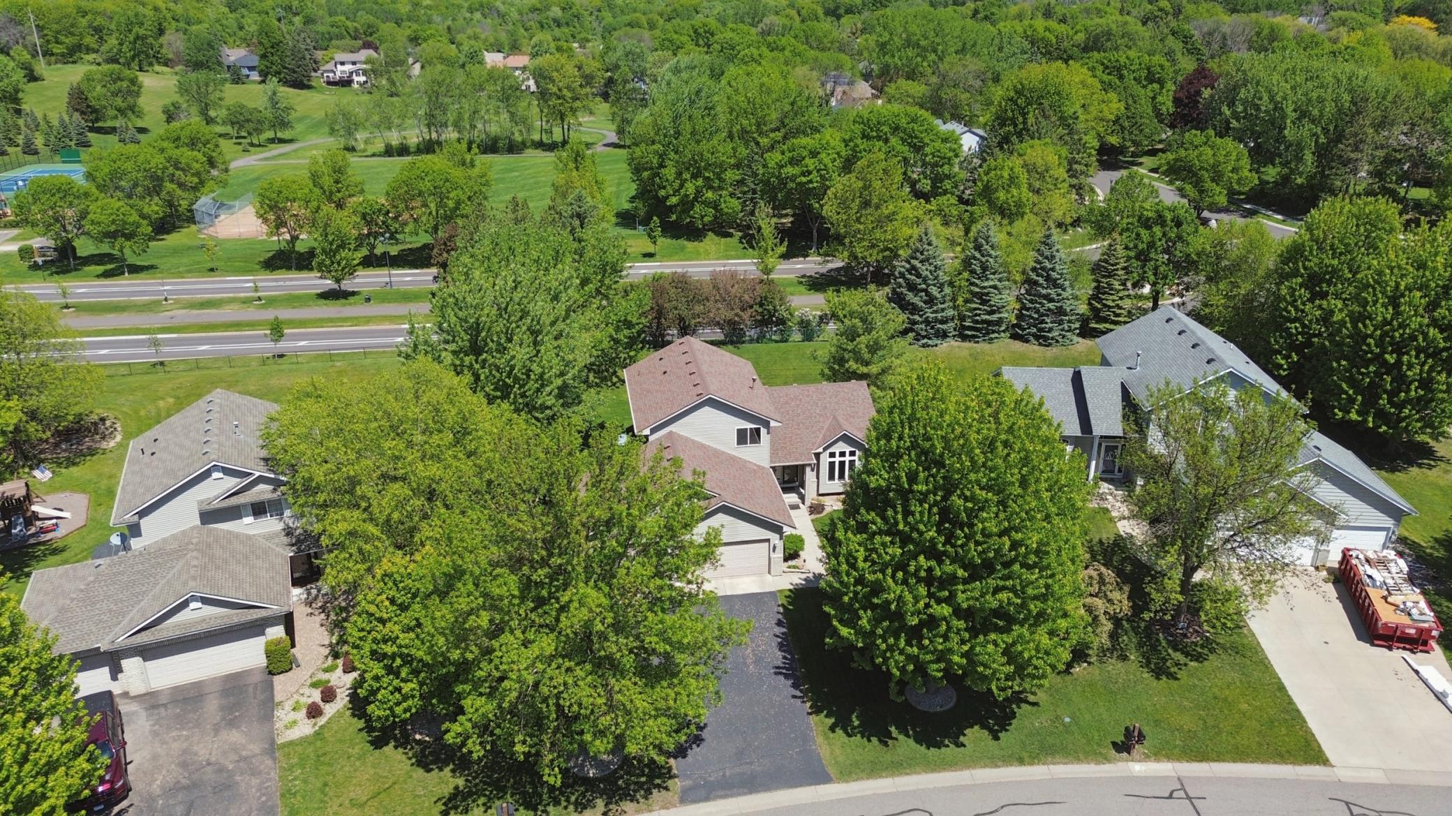 10106 Fernwood Lane N