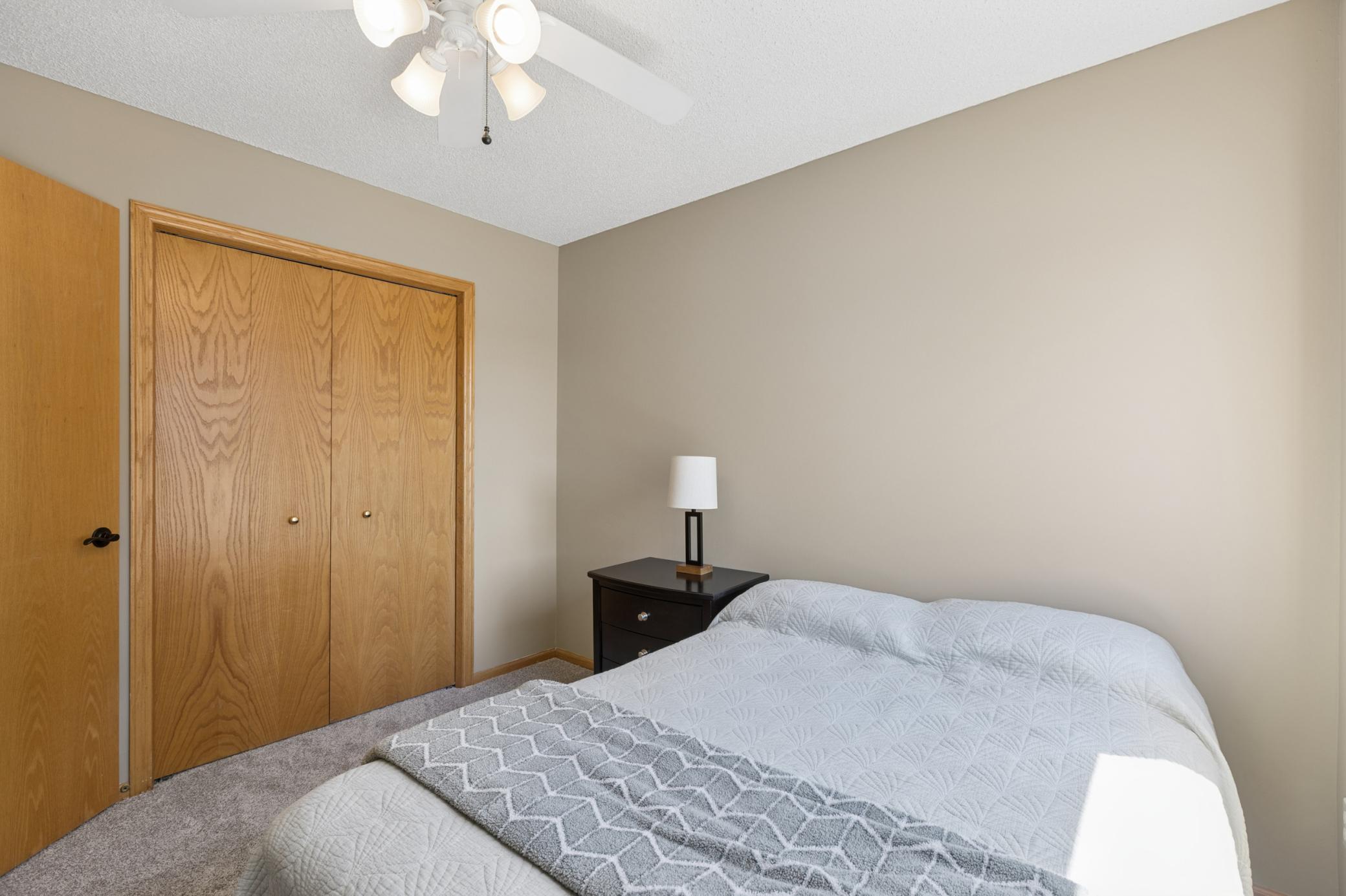 10106 Fernwood Lane N