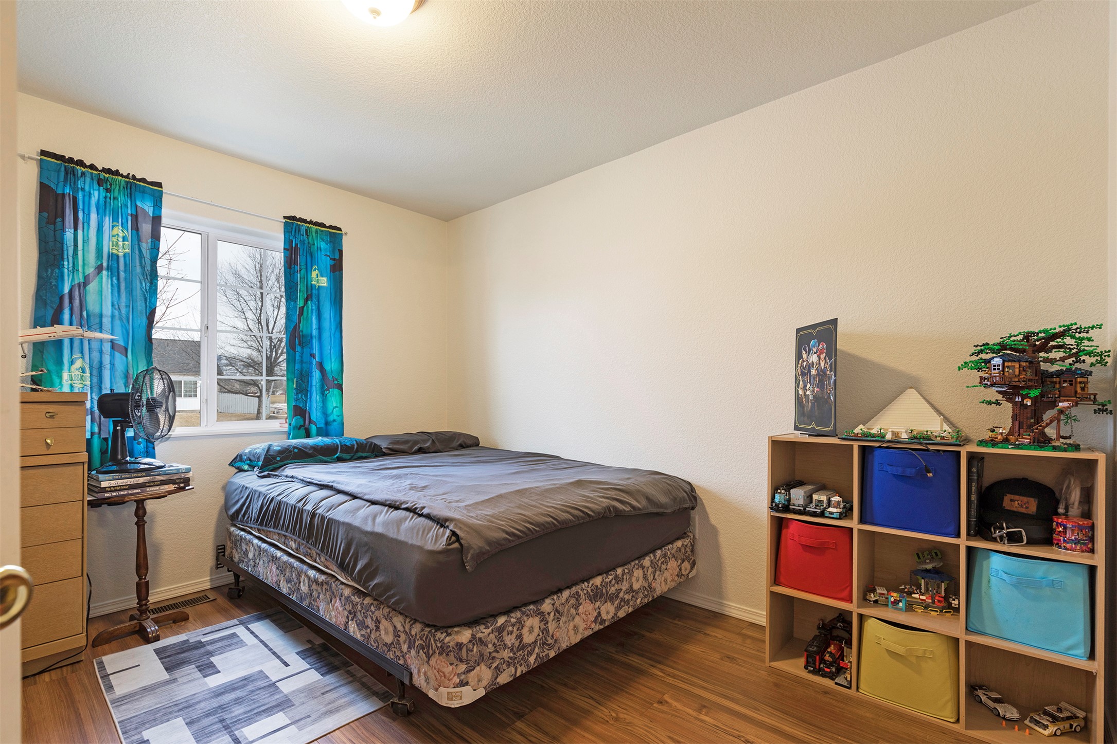 2705 Mary Jane Boulevard