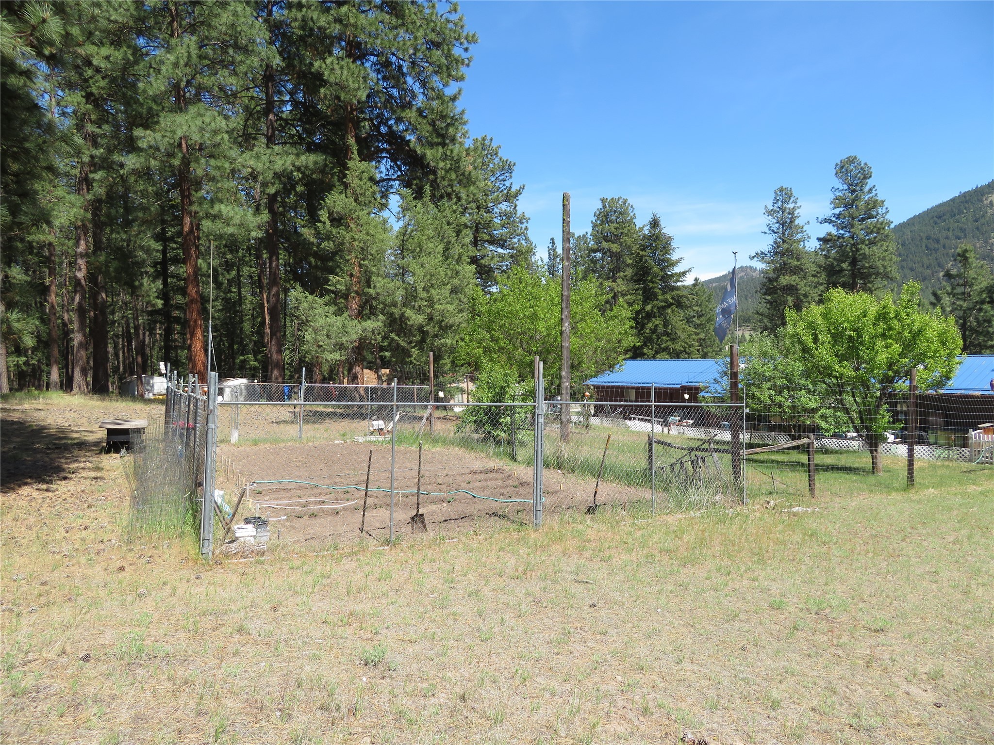 13567 Rosco Road