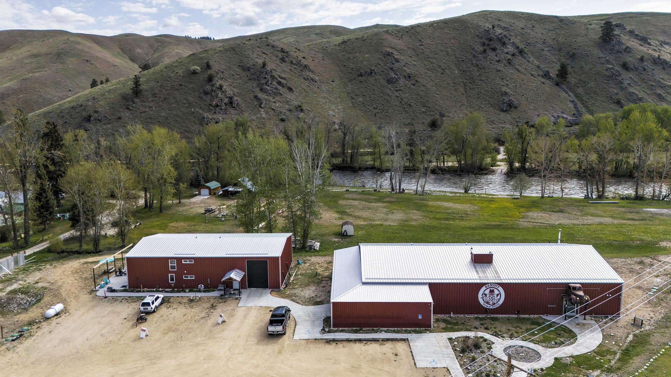 125 & 139 Hannon Lane