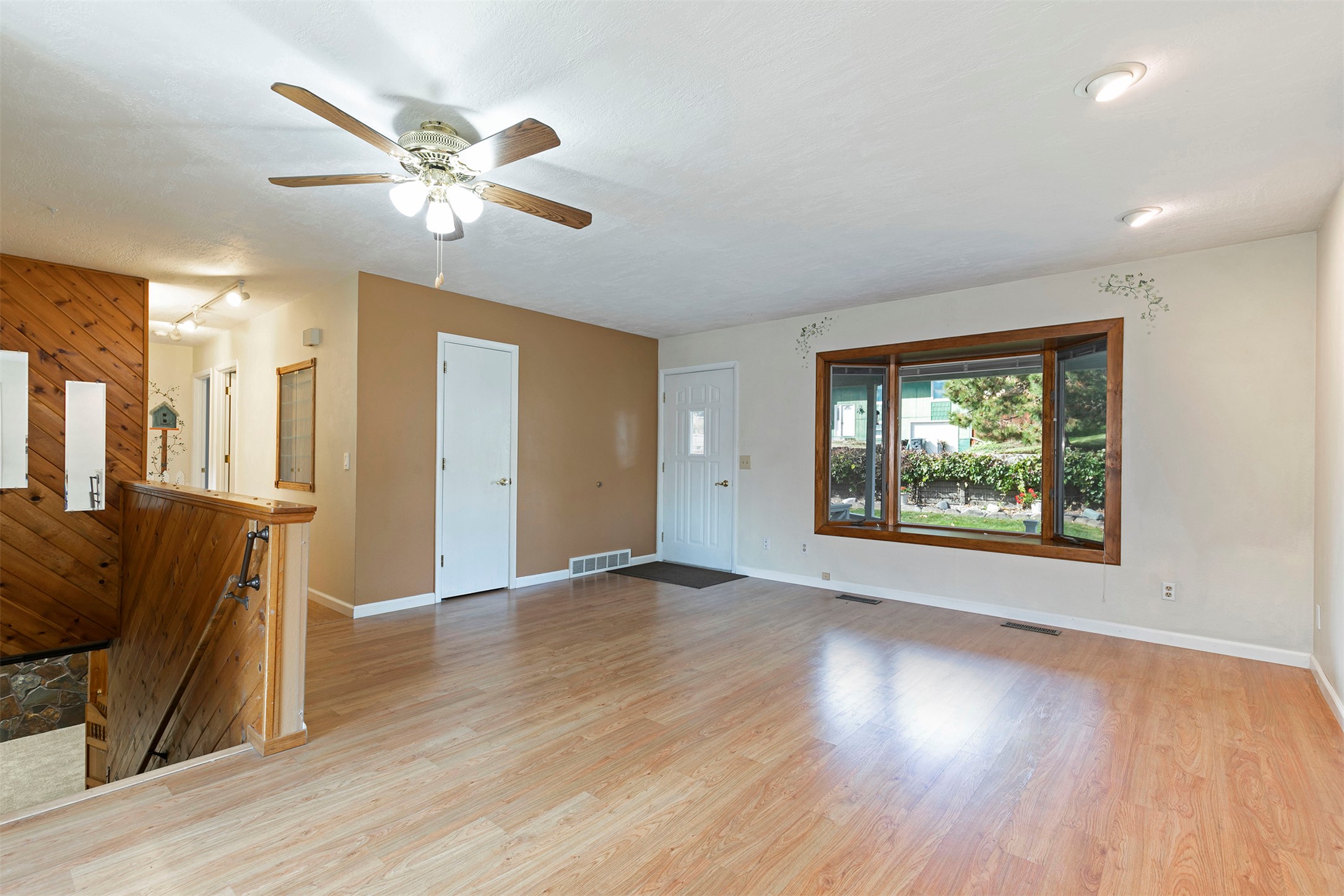 246 Saint Johns Street