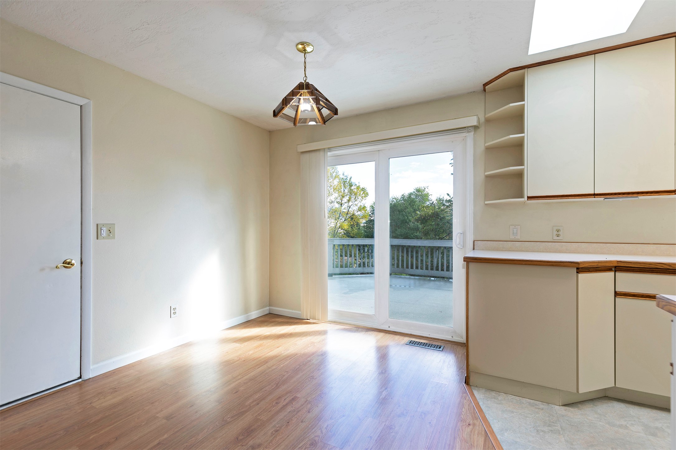 246 Saint Johns Street