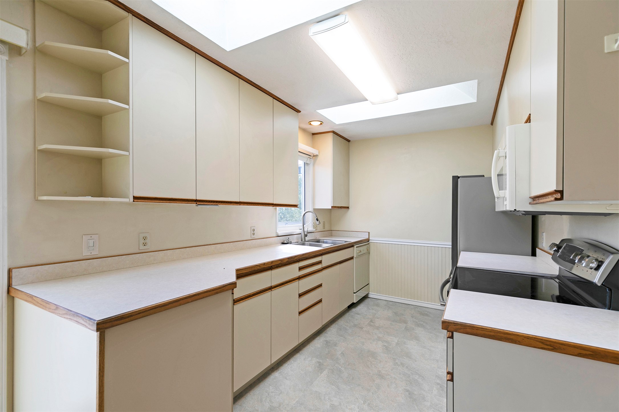 246 Saint Johns Street