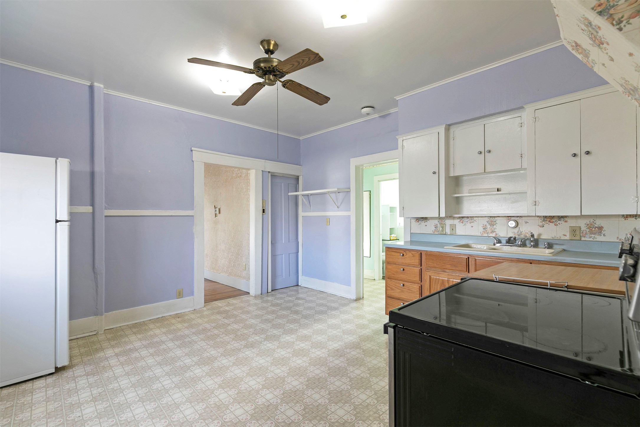 1825 S Johnson Street