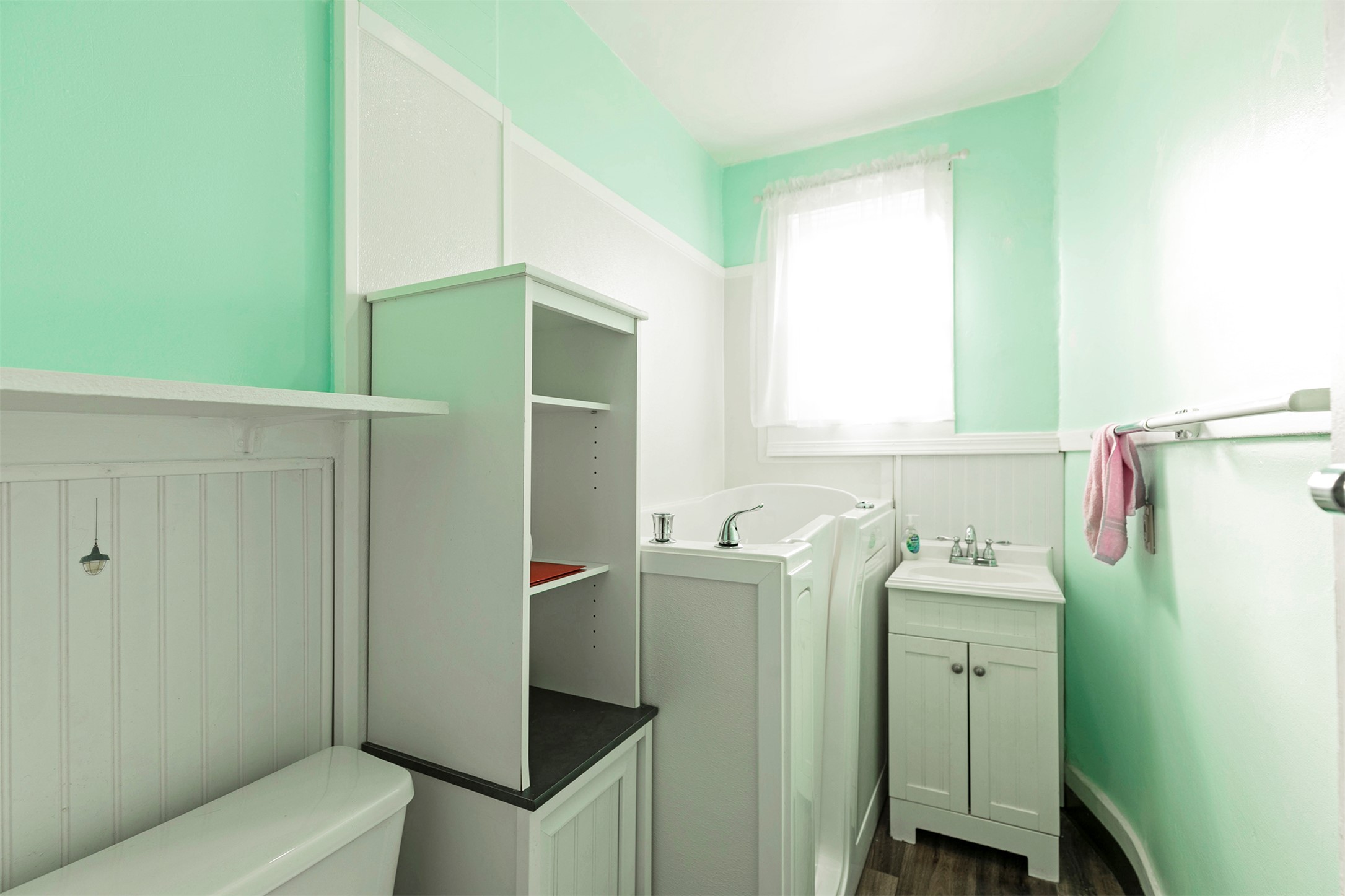 1825 S Johnson Street