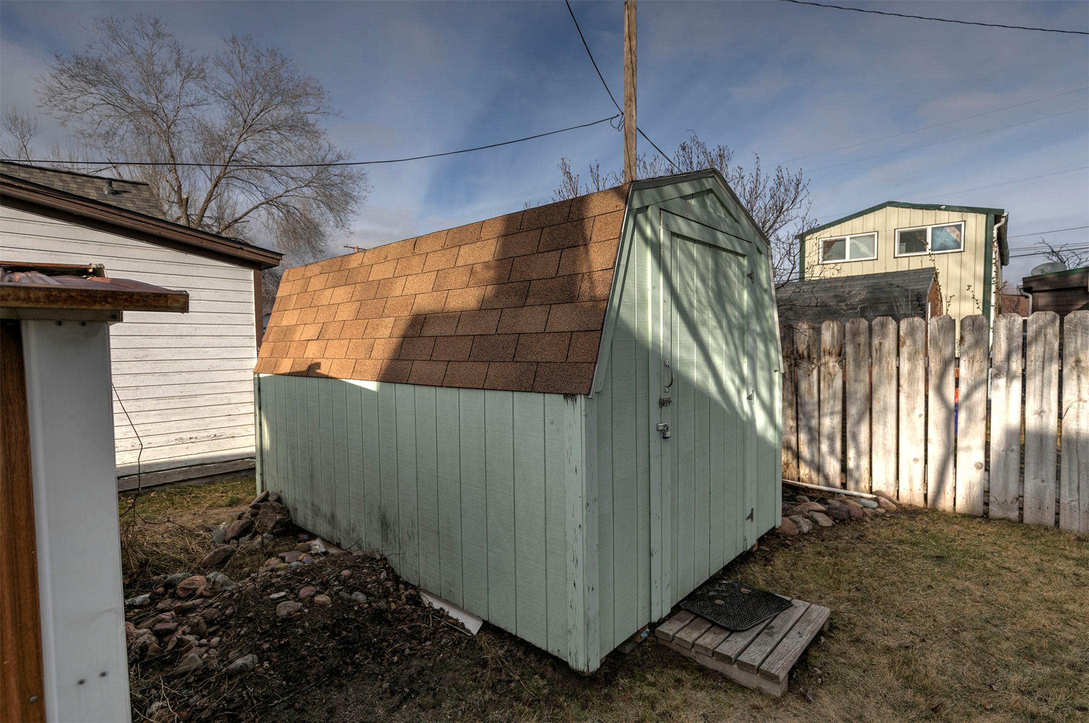 1825 S Johnson Street