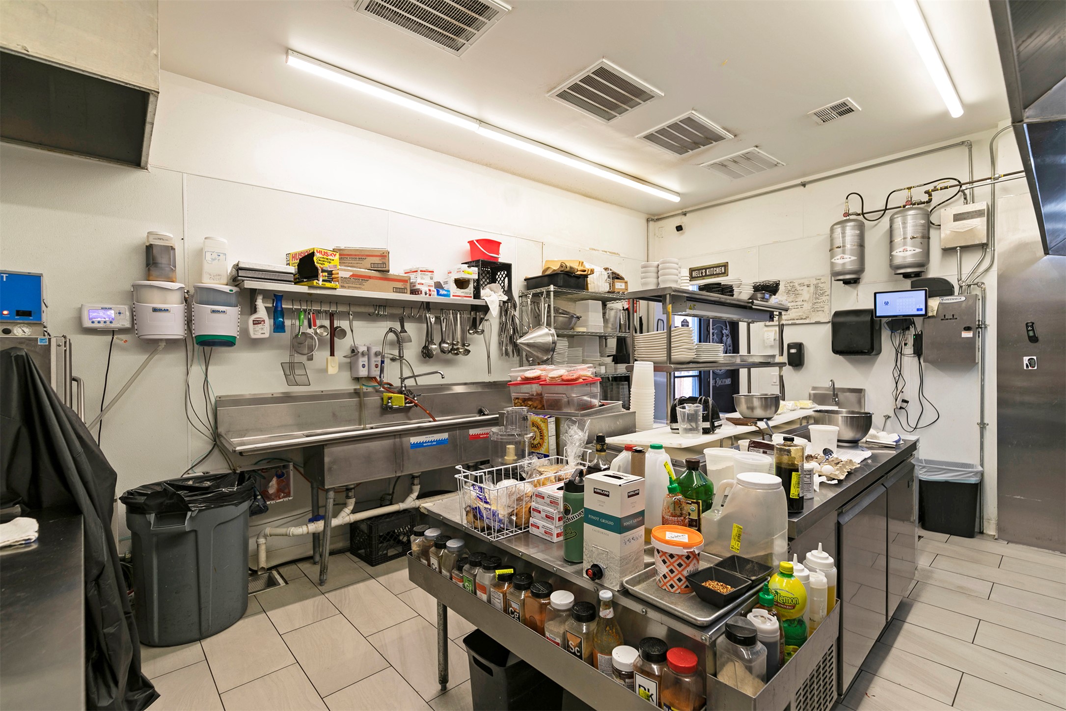 116 W Broadway Street