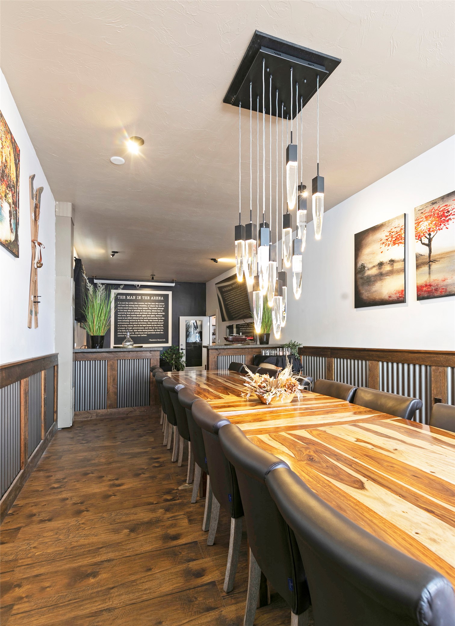 116 W Broadway Street