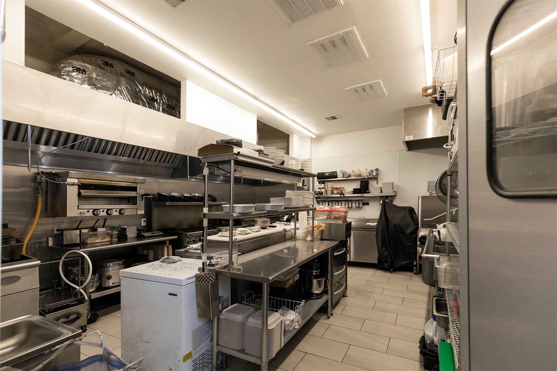 116 W Broadway Street