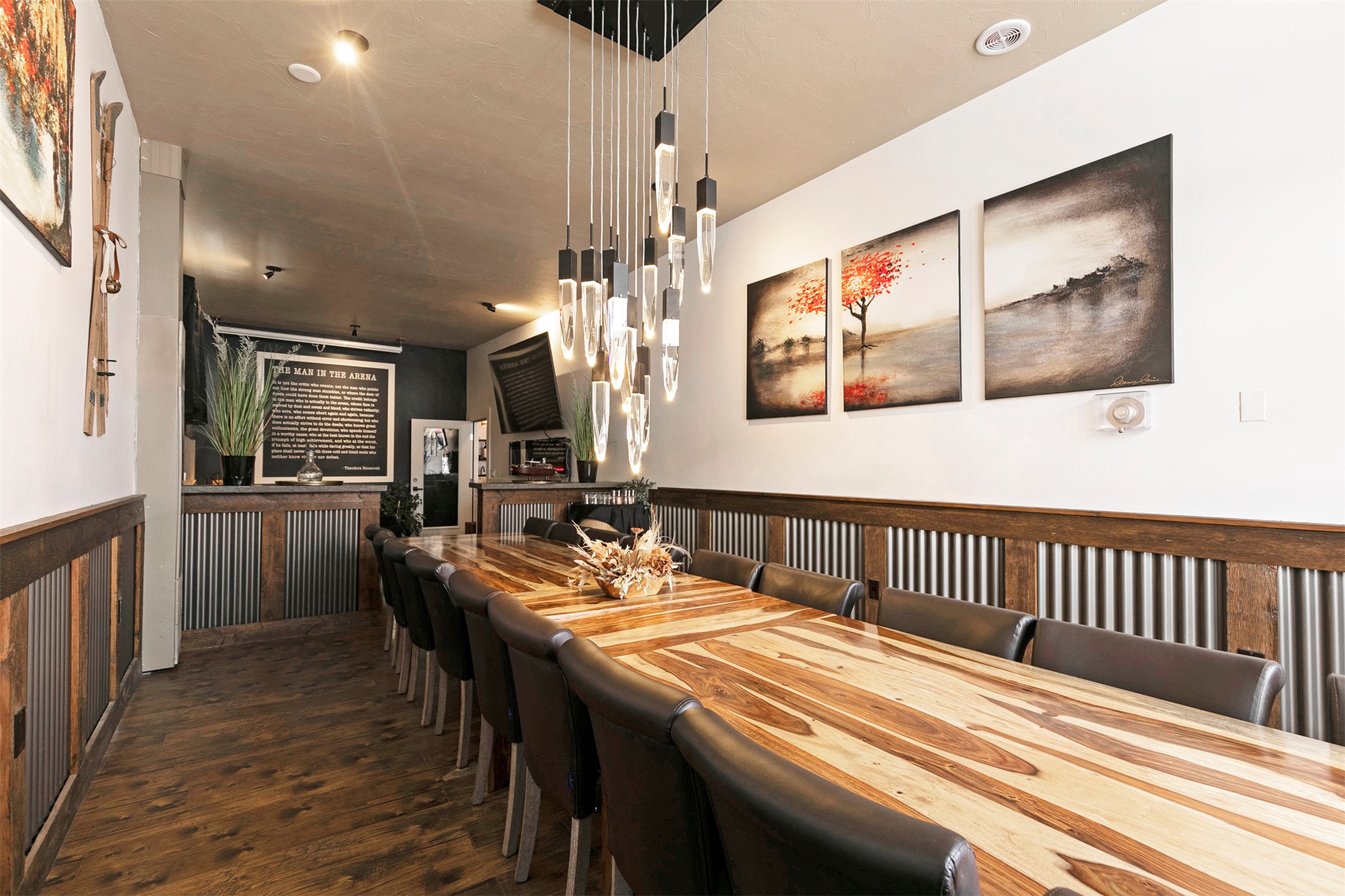 116 W Broadway Street