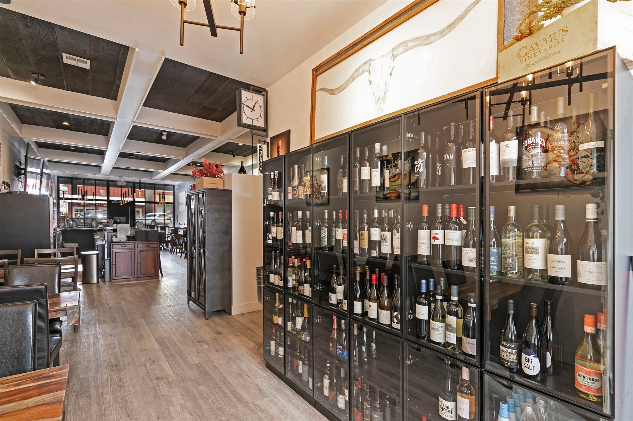 116 W Broadway Street