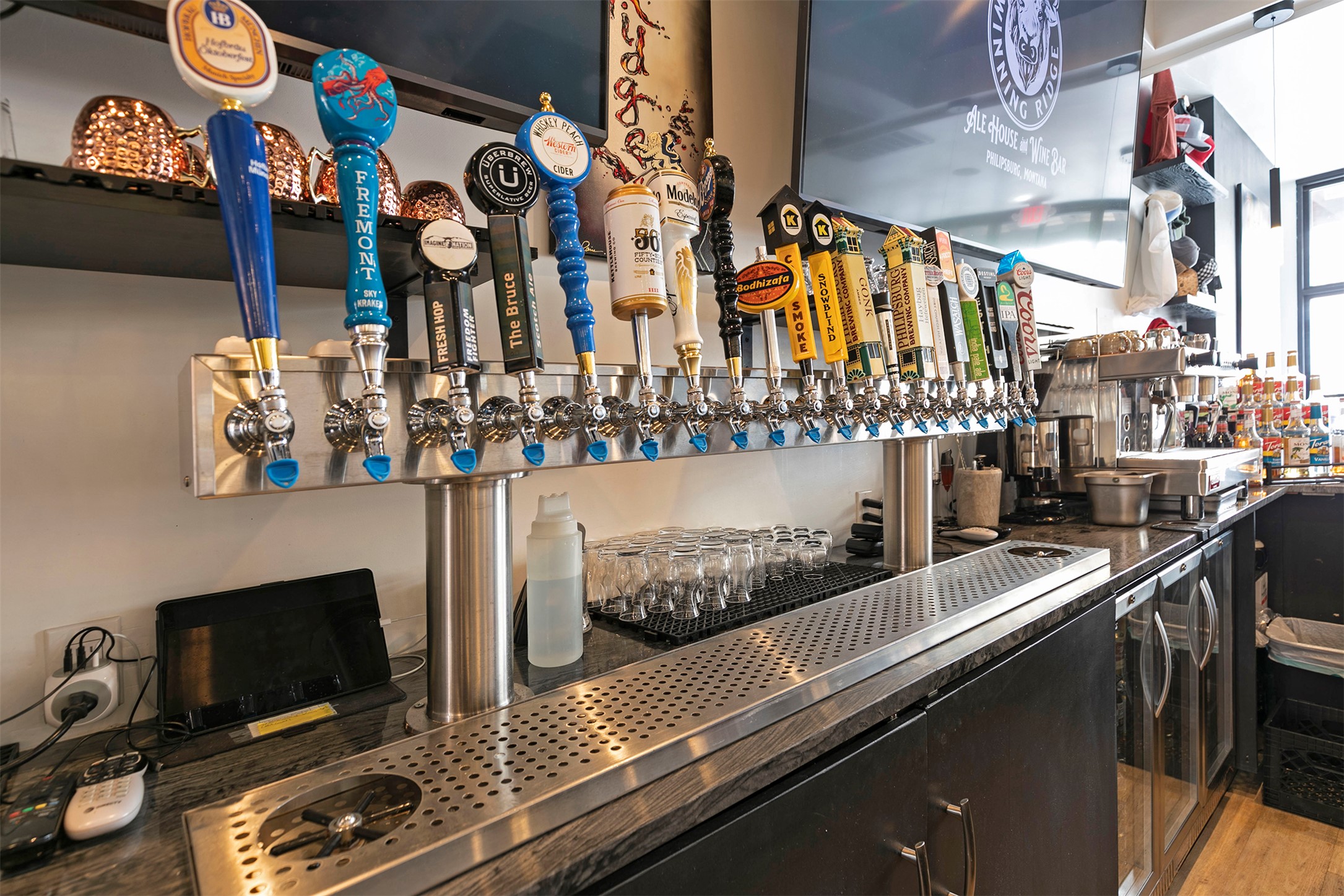 116 W Broadway Street