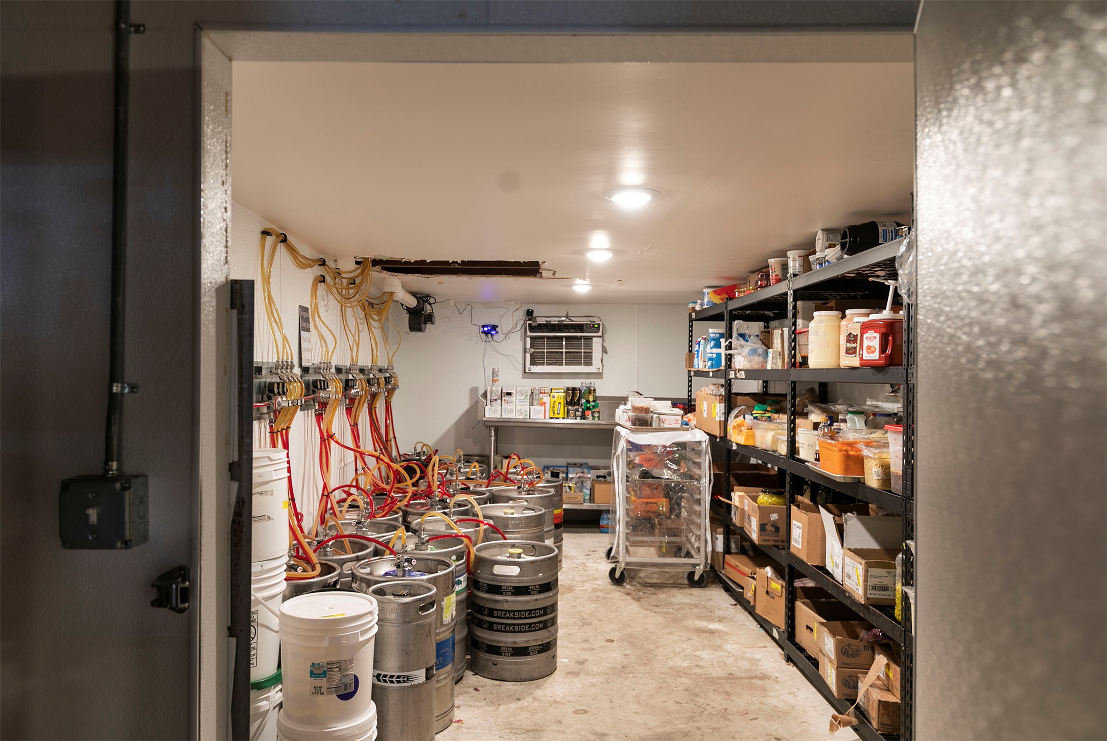 116 W Broadway Street