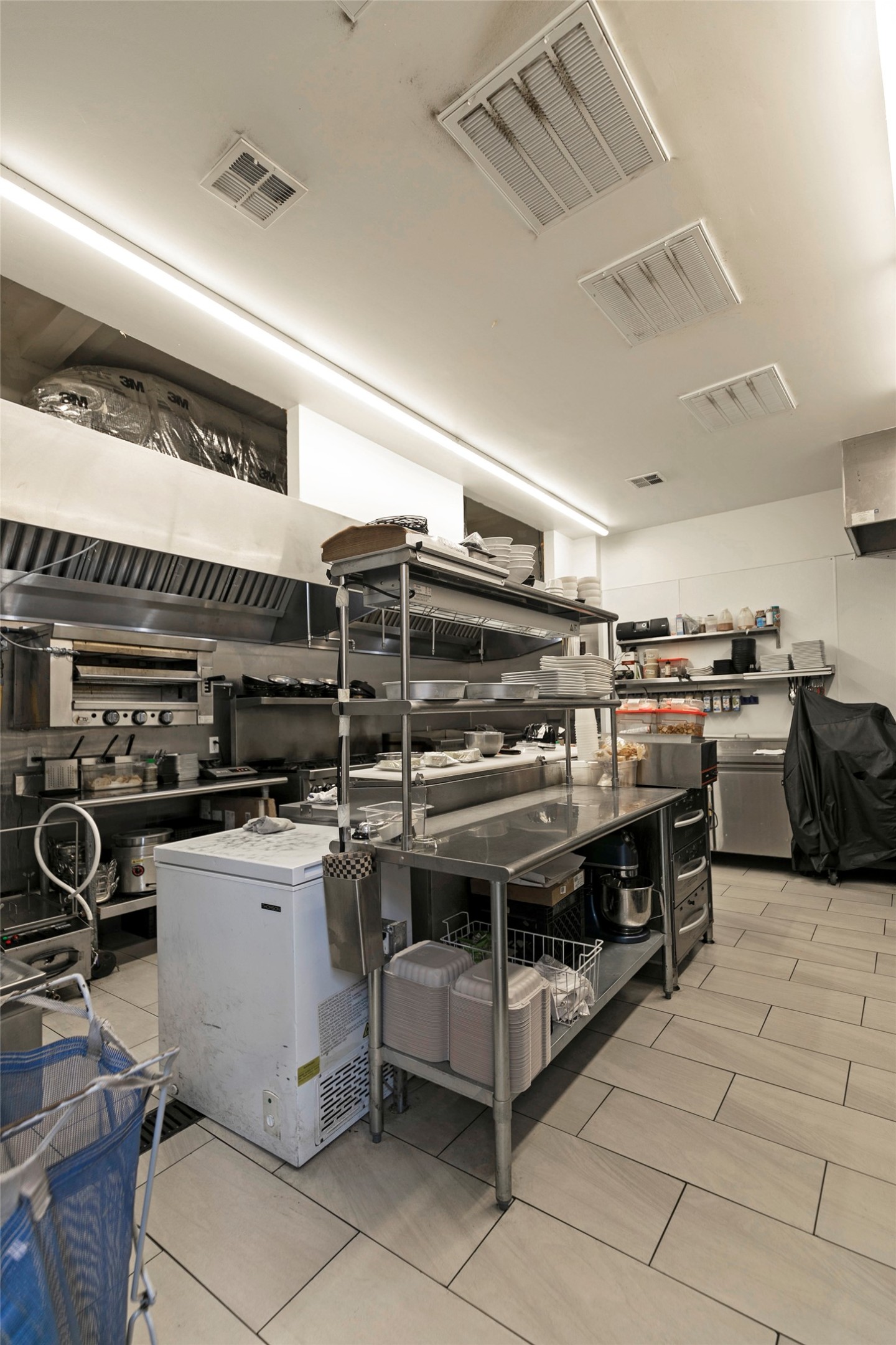 116 W Broadway Street