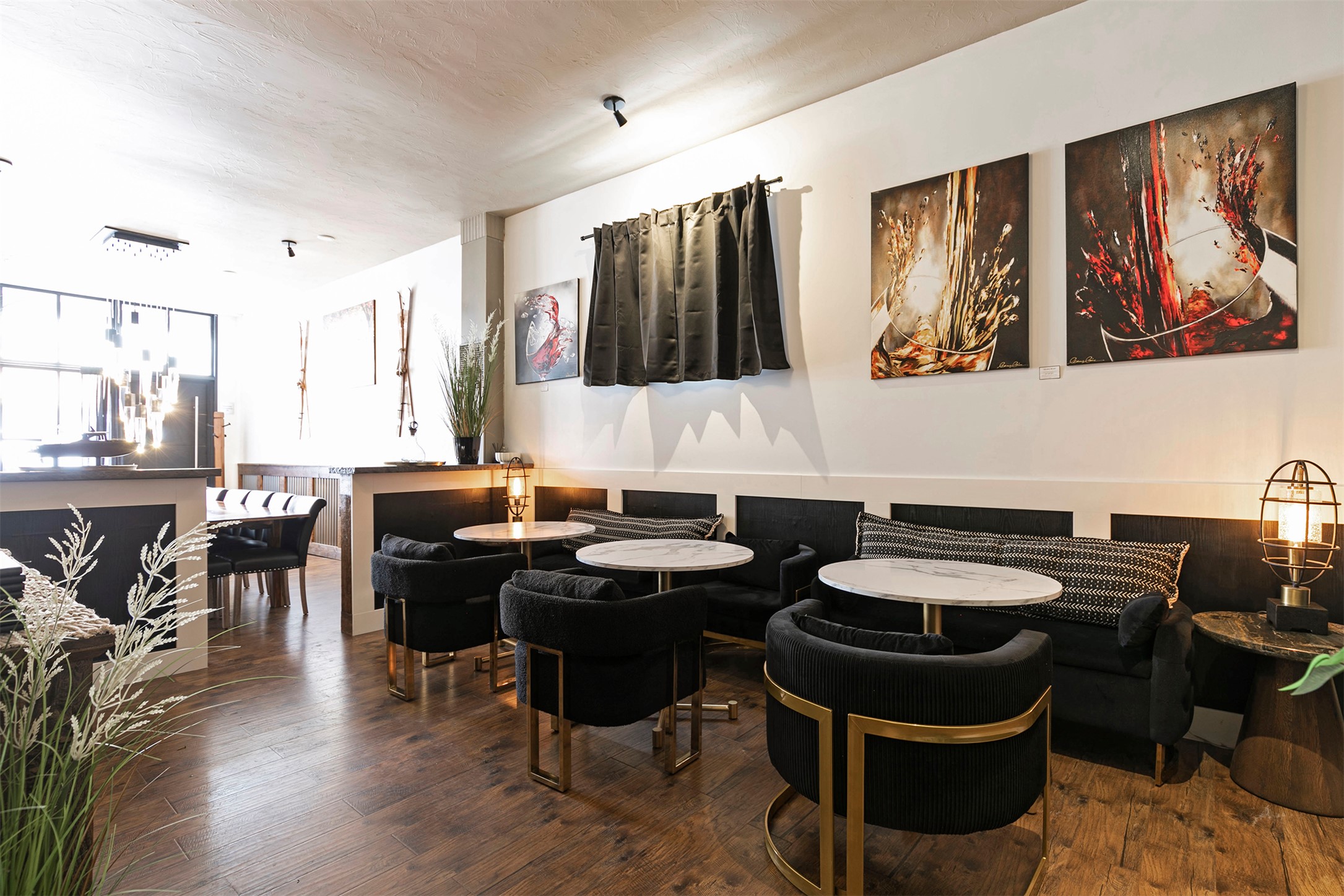 116 W Broadway Street