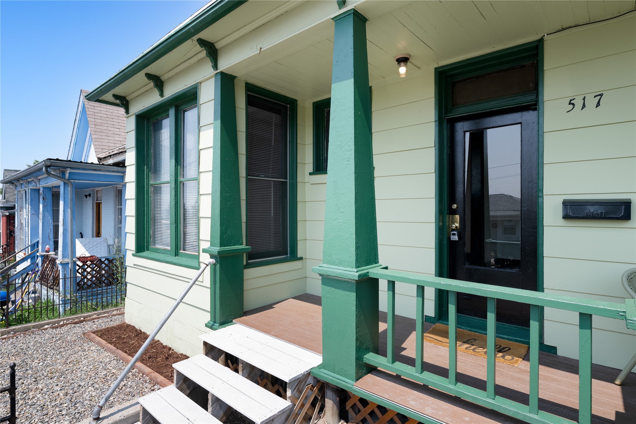 517 W Granite Street