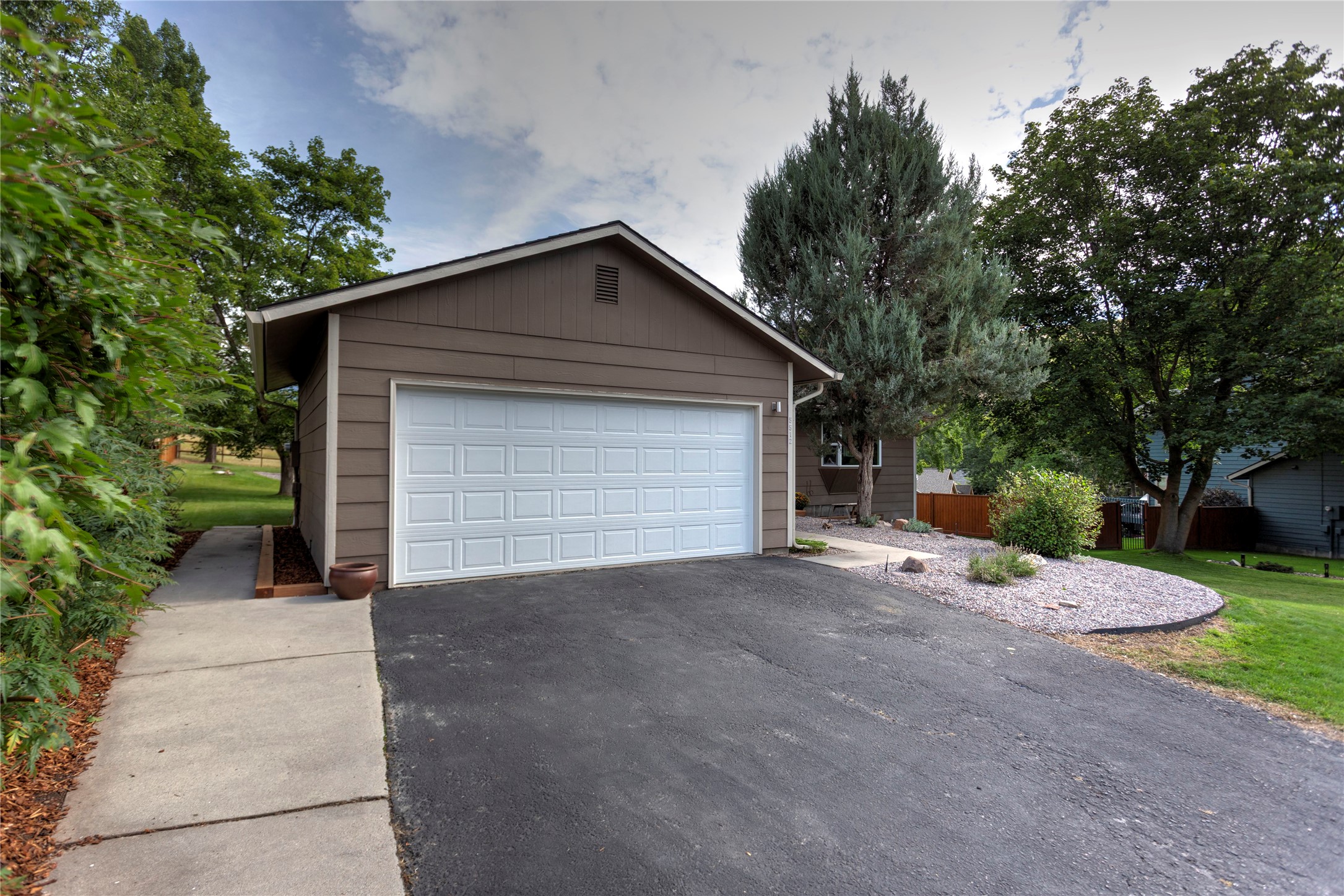 5512 Bonanza Place