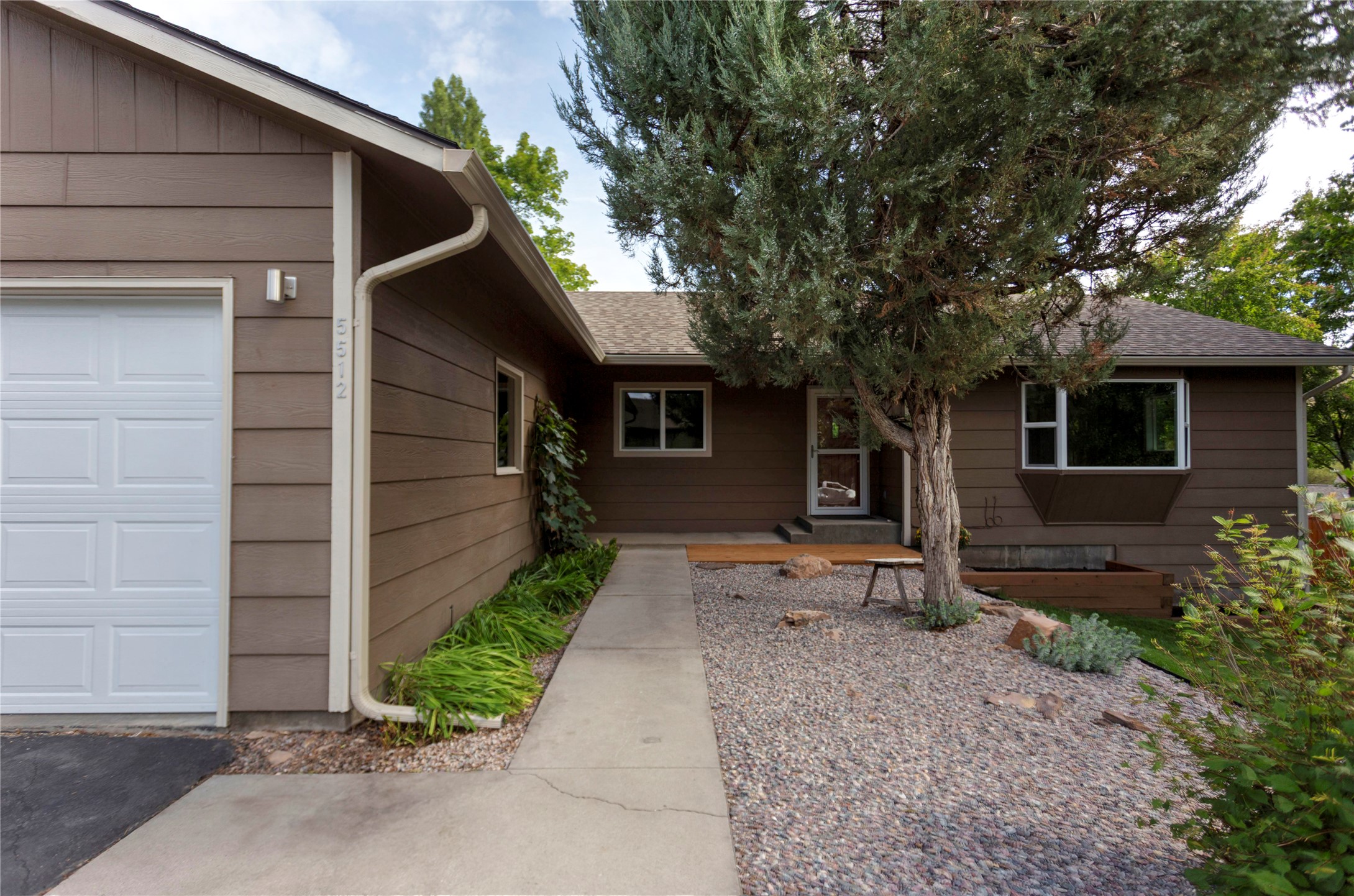 5512 Bonanza Place