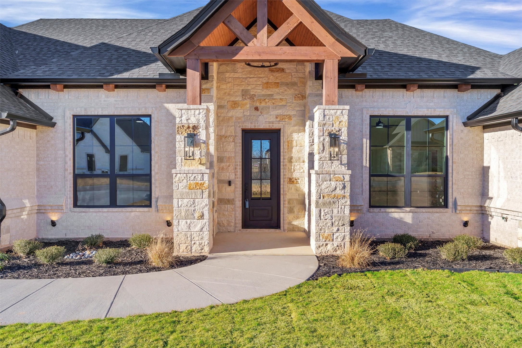 2408 Candlestick Drive