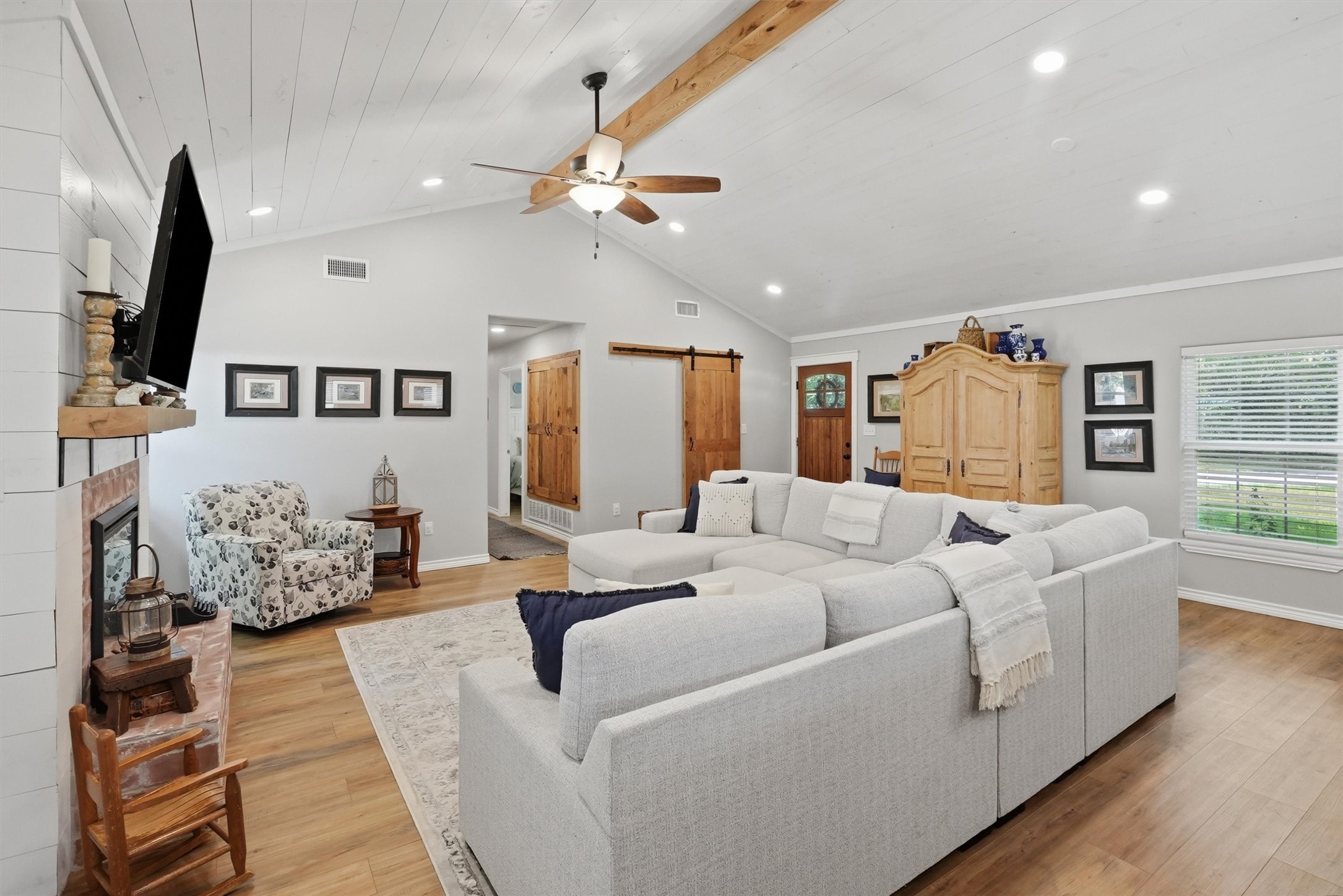 1313 Porter Court
