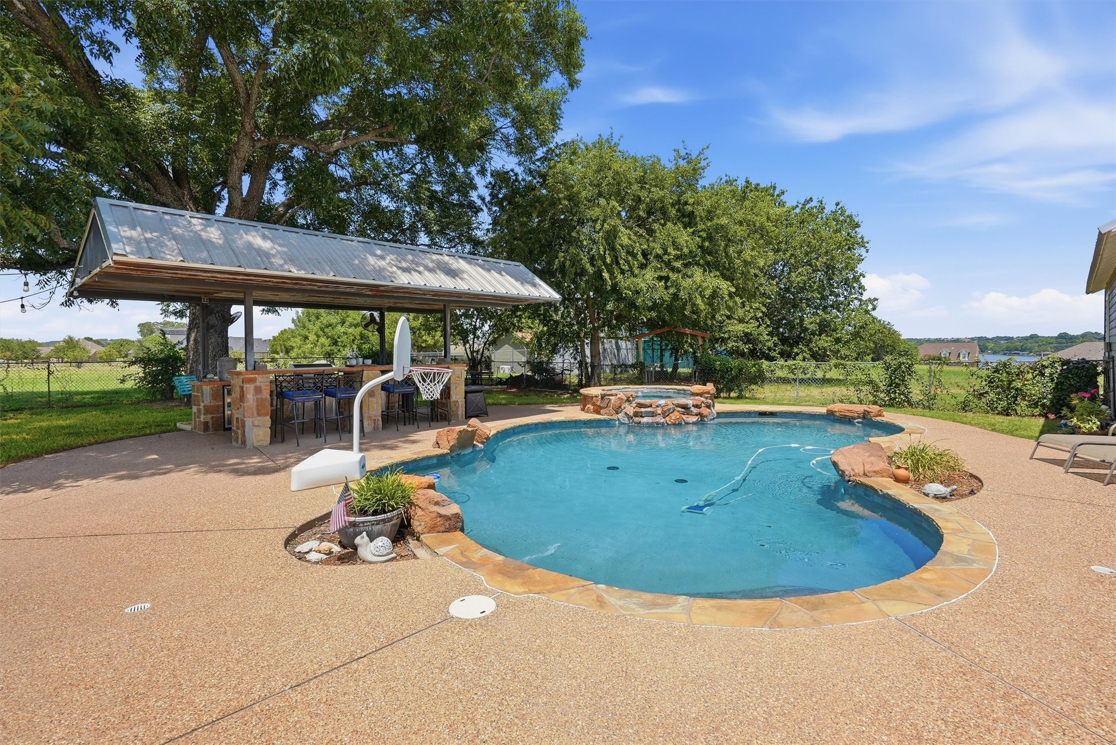 1313 Porter Court