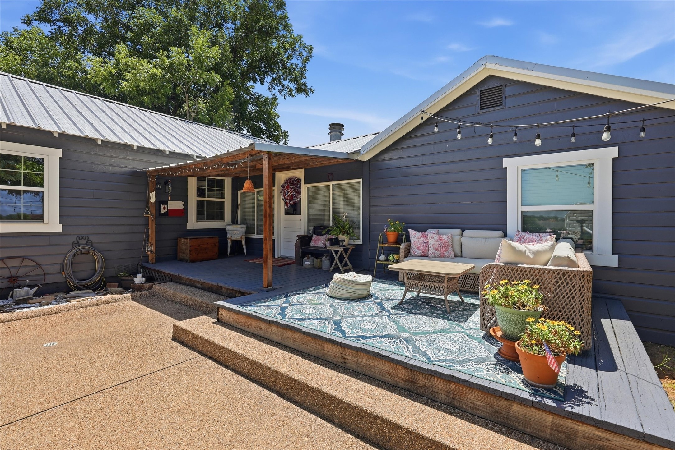 1313 Porter Court