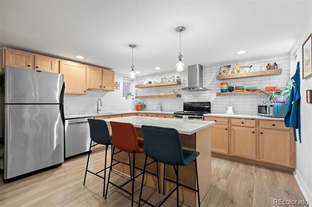 1101 Gaylord Street Unit: 1