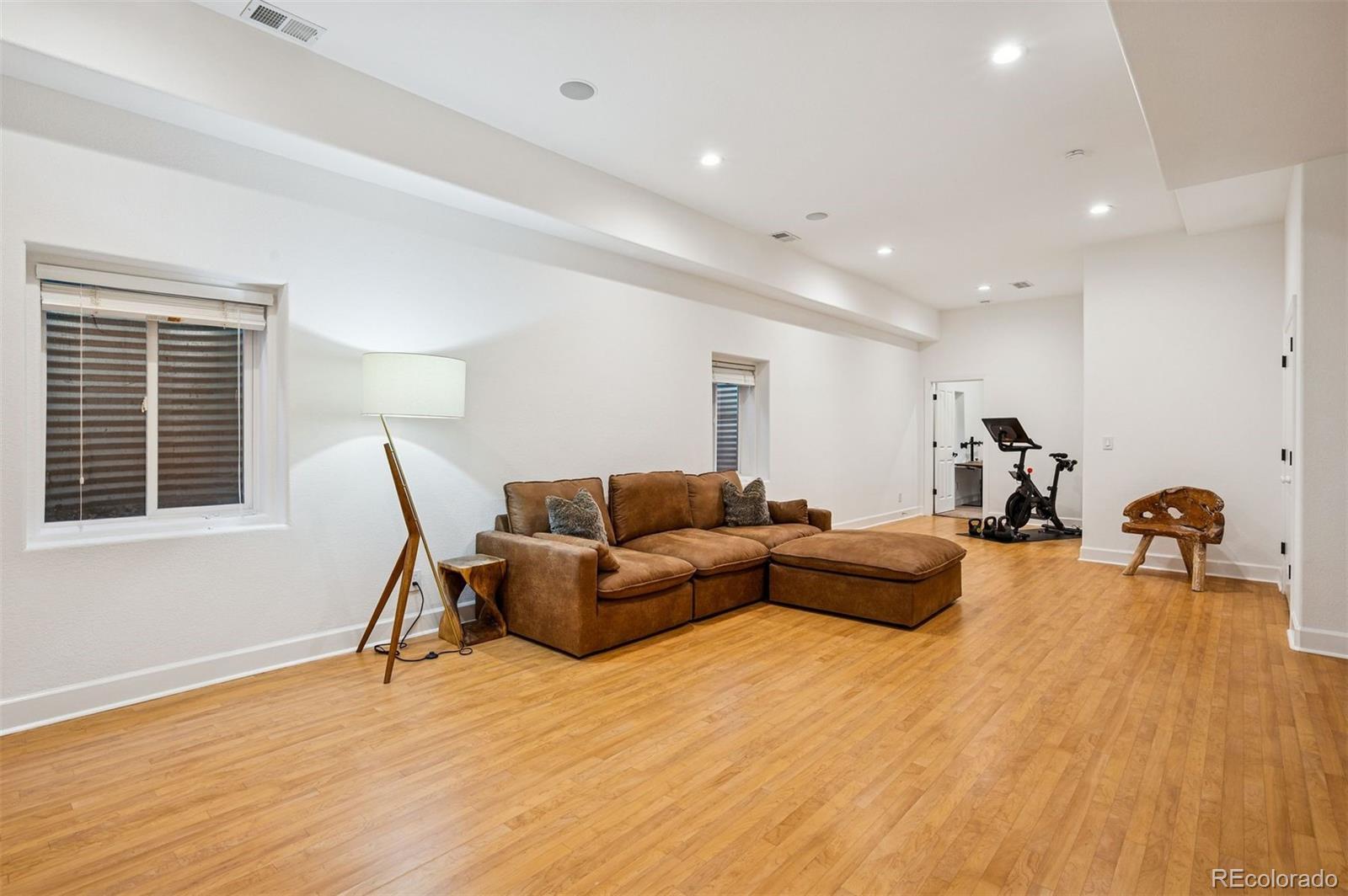 1960 S Sherman Street