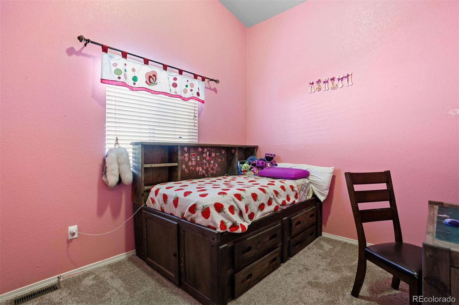 2556 Hannah Ridge Drive