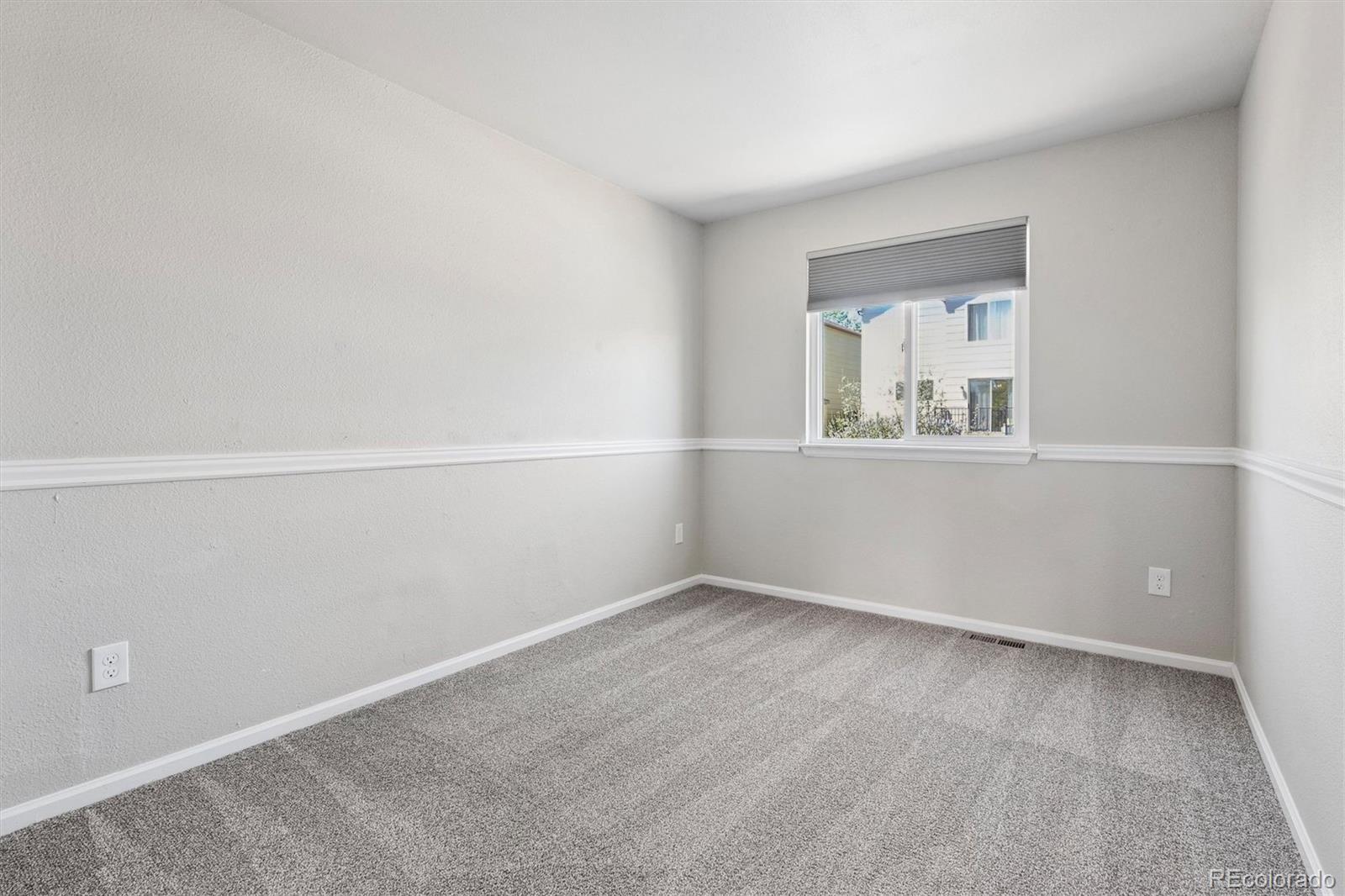 10469 Hyacinth Place
