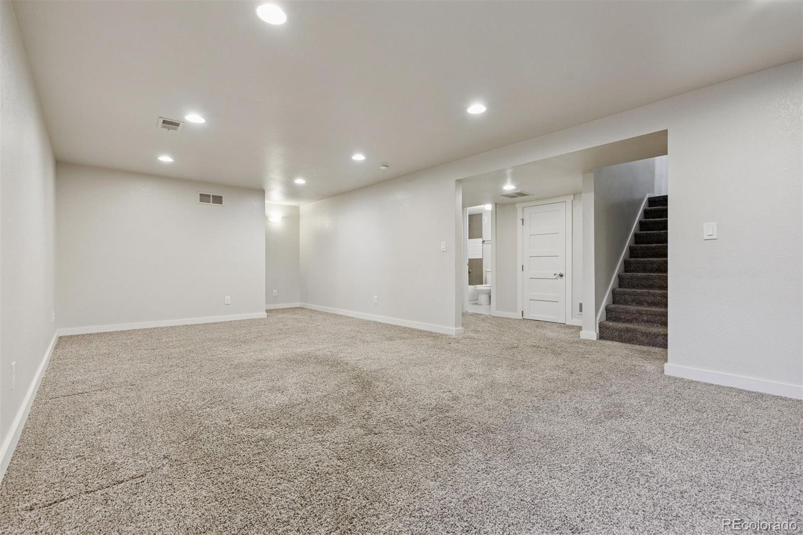 2270 Krameria Street