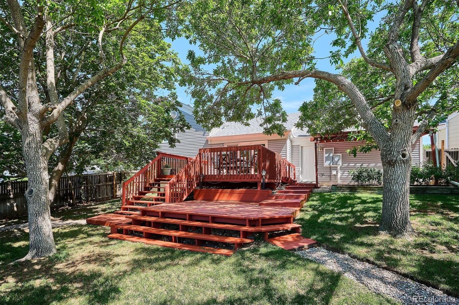 20960 E Ida Avenue