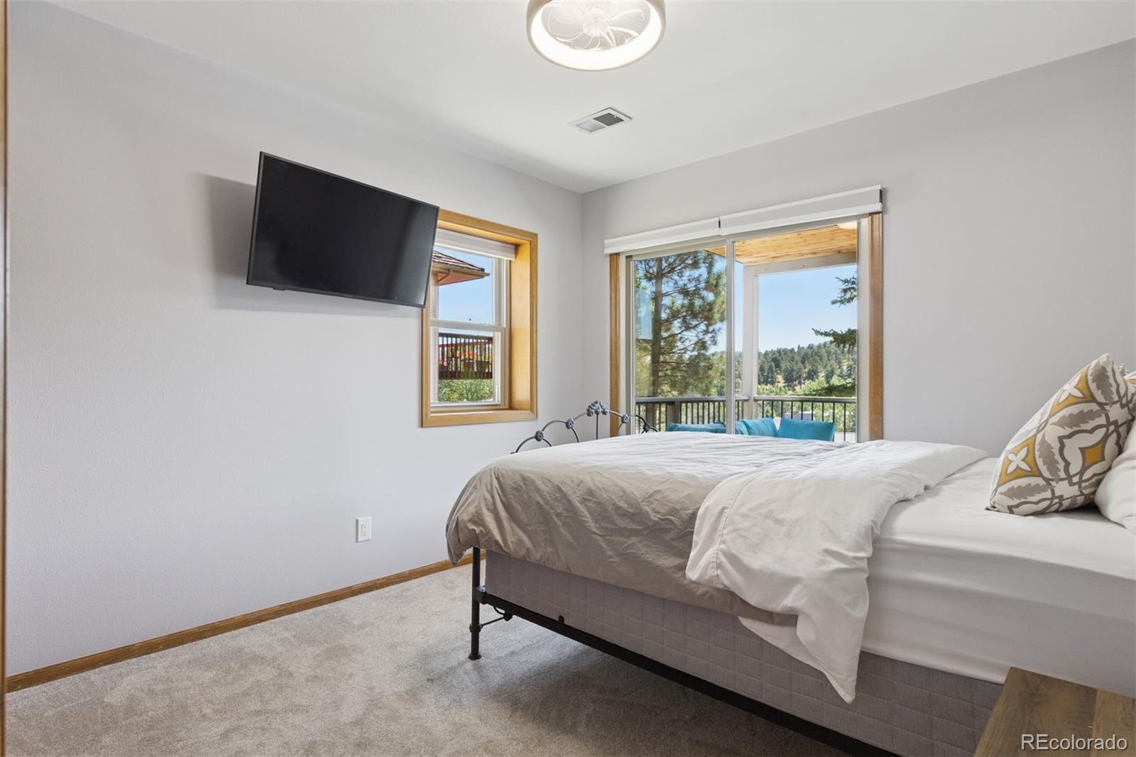 23860 Genesee Village Road