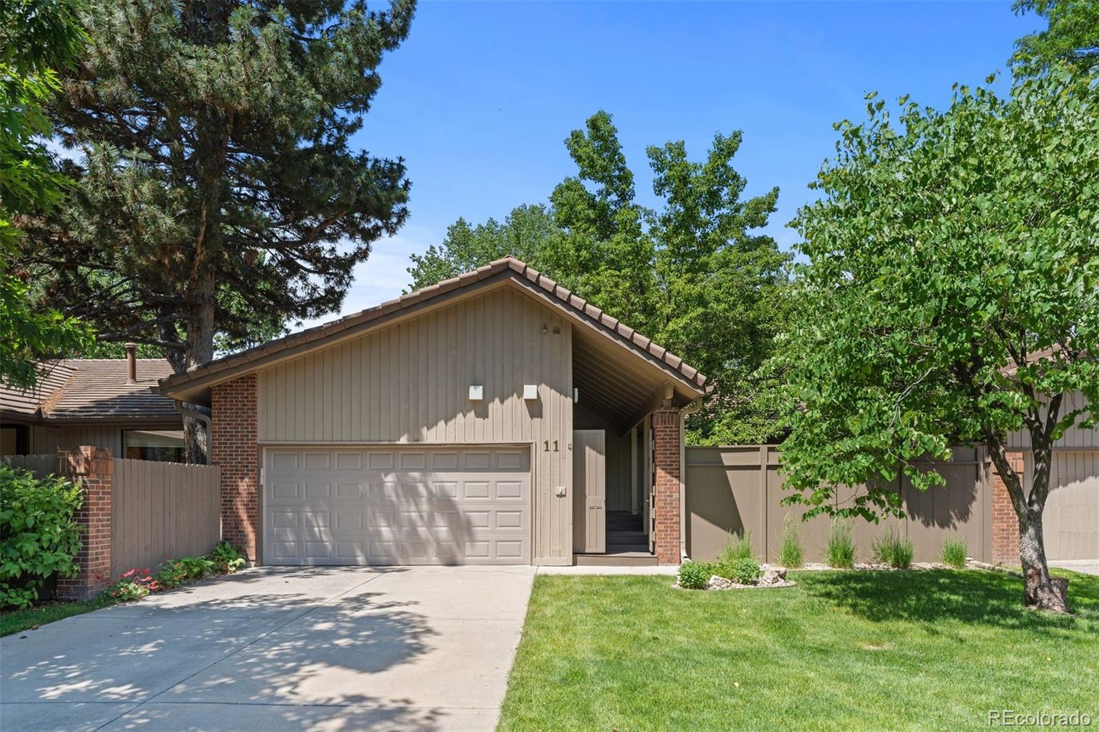 2601 S Quebec Street Unit: 11