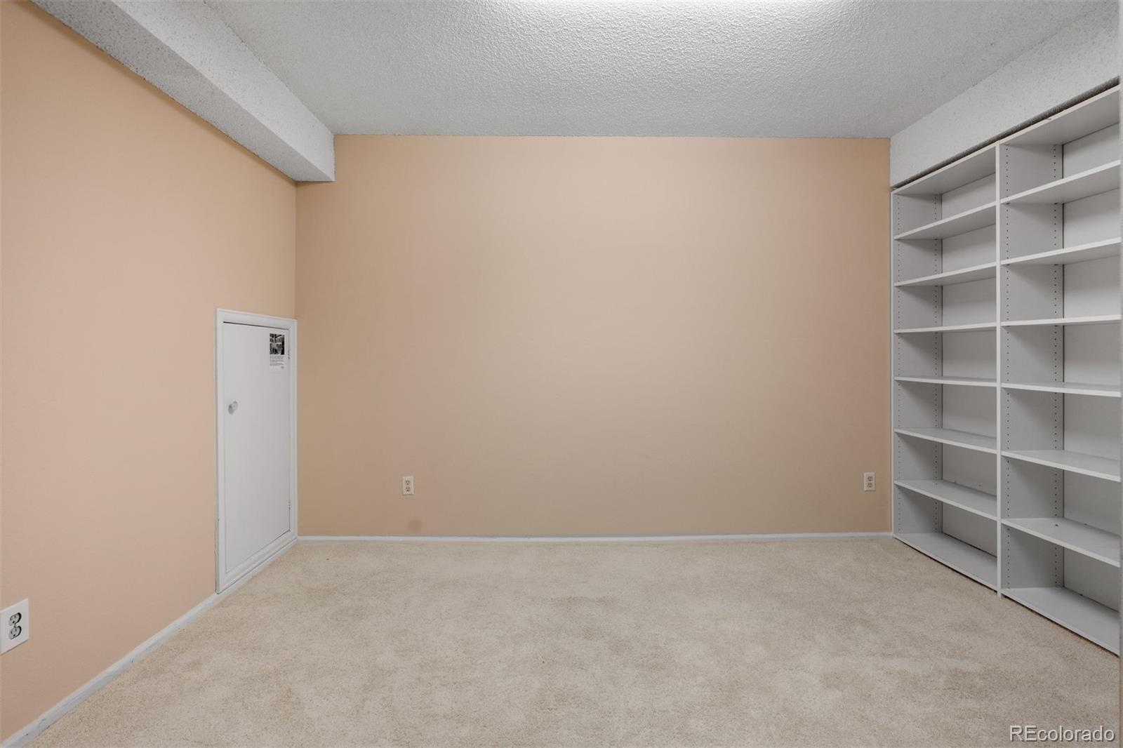 2601 S Quebec Street Unit: 11