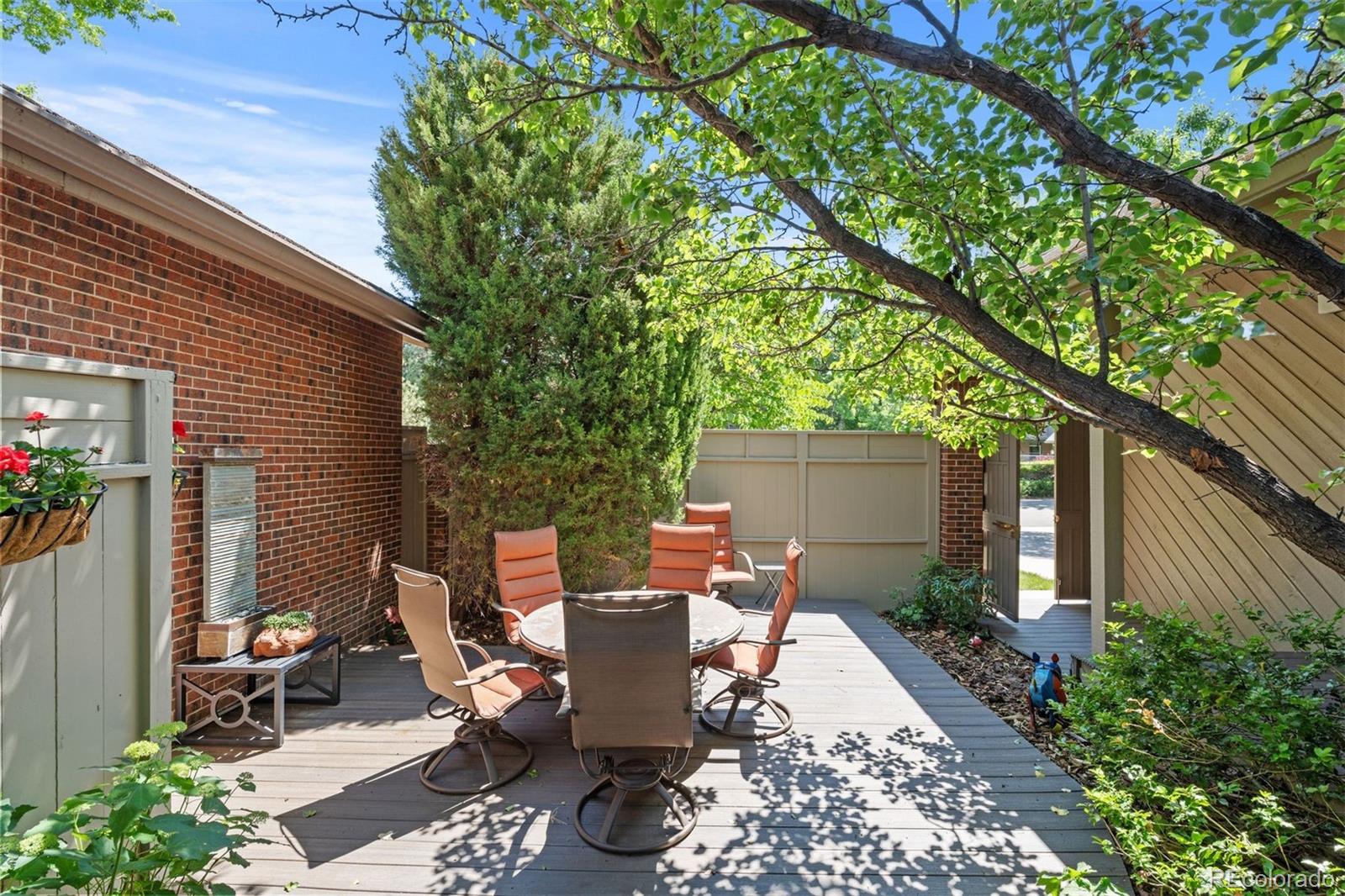 2601 S Quebec Street Unit: 11