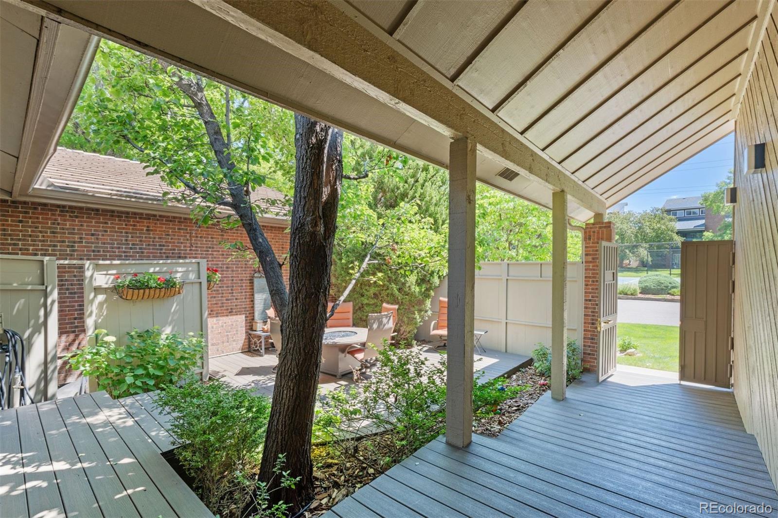 2601 S Quebec Street Unit: 11