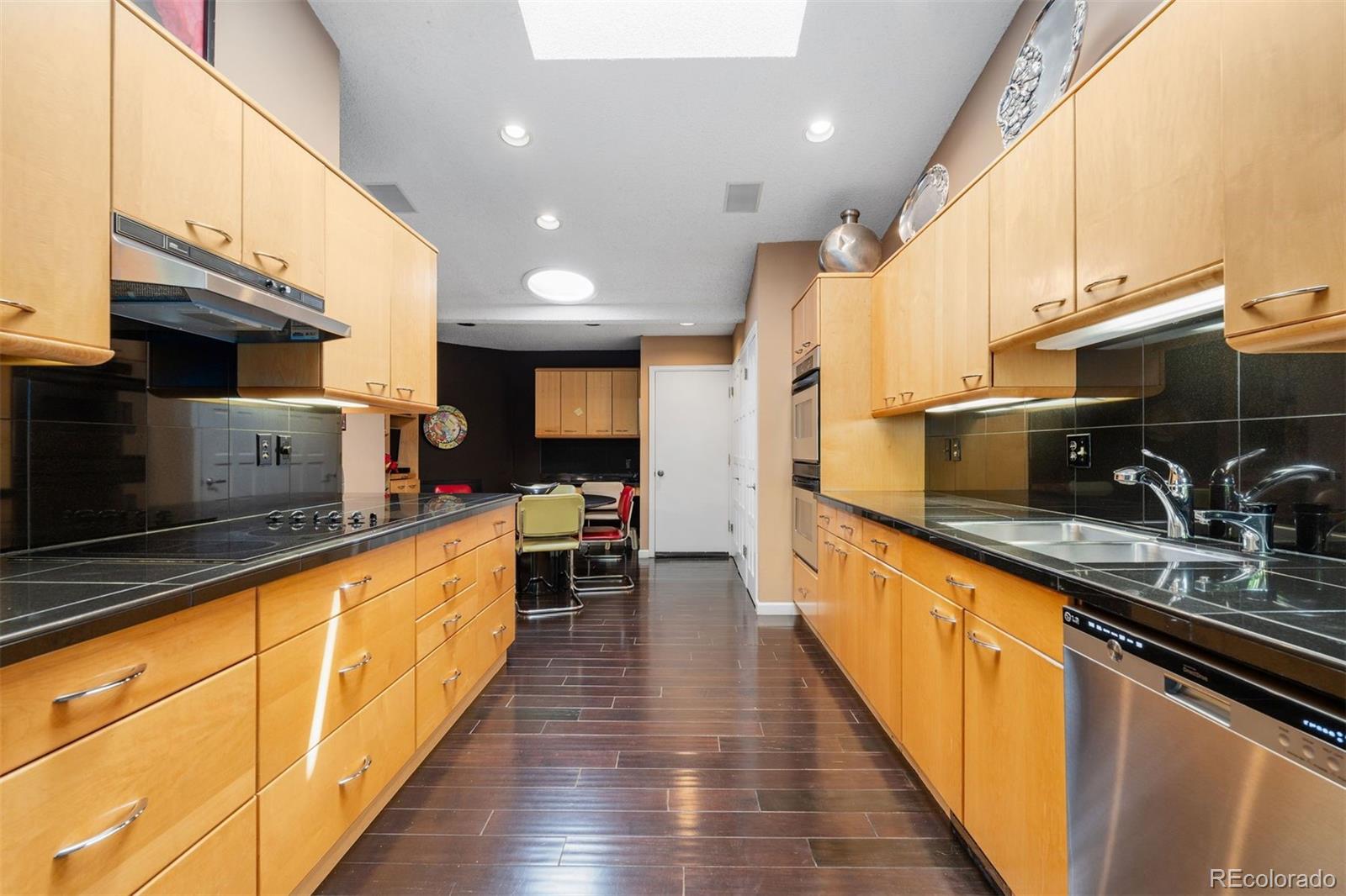 2601 S Quebec Street Unit: 11