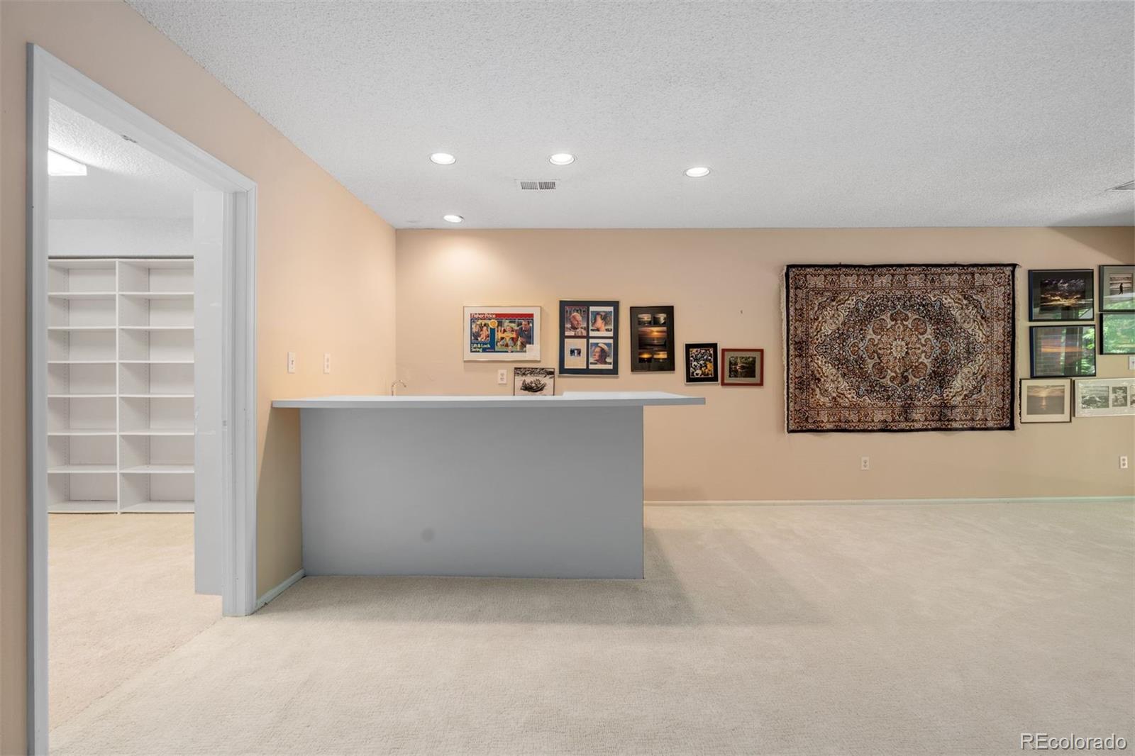 2601 S Quebec Street Unit: 11